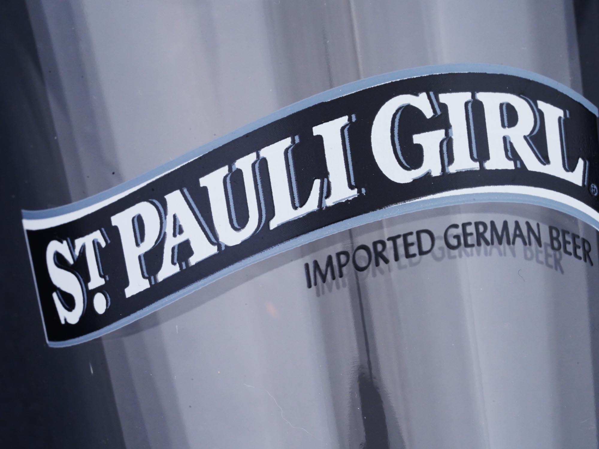 VINTAGE GERMAN ST PAULI GIRL BEER GLASSES SET PIC-5