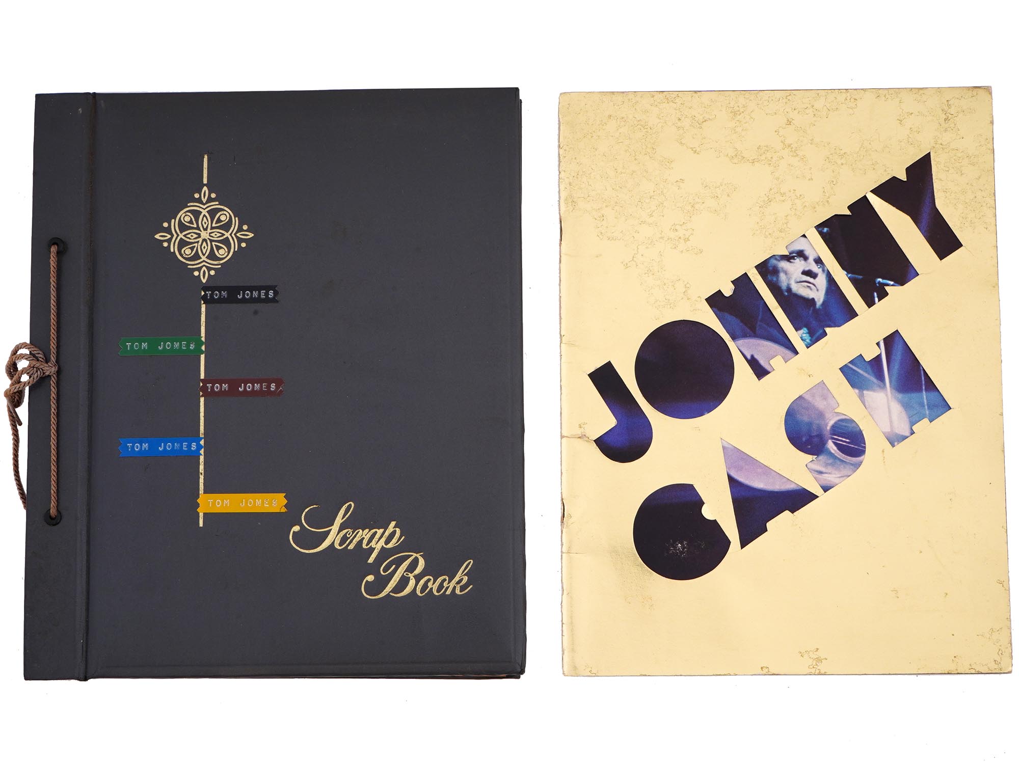 1975 JOHNNY CASH TOUR BOOK AND TOM JONES ALBUM PIC-1