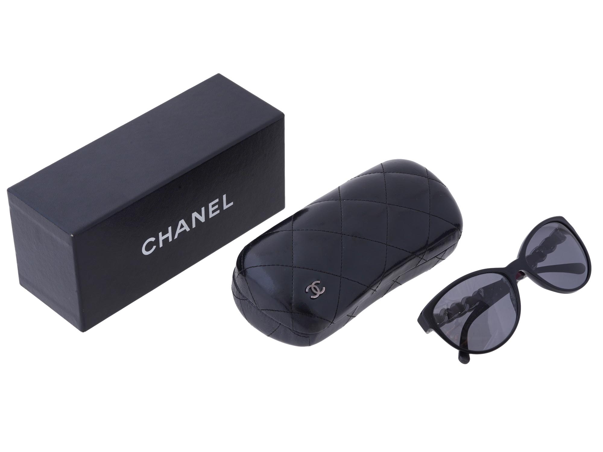 CHANEL LADIES CAT EYE SUNGLASSES WITH CASE IOB PIC-0