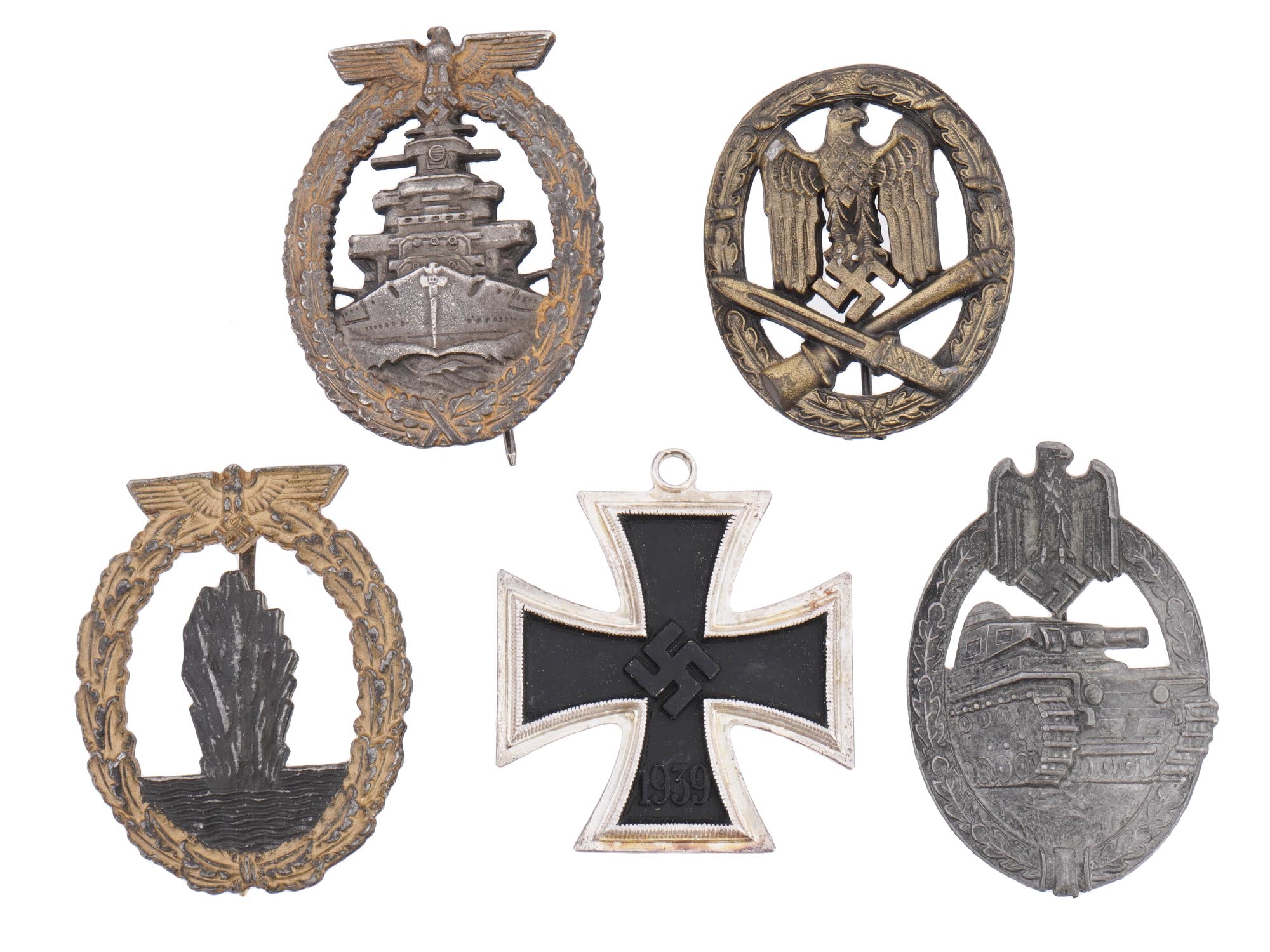 FOUR WWII NAZI GERMAN BADGES AND IRON CROSS MEDAL PIC-0