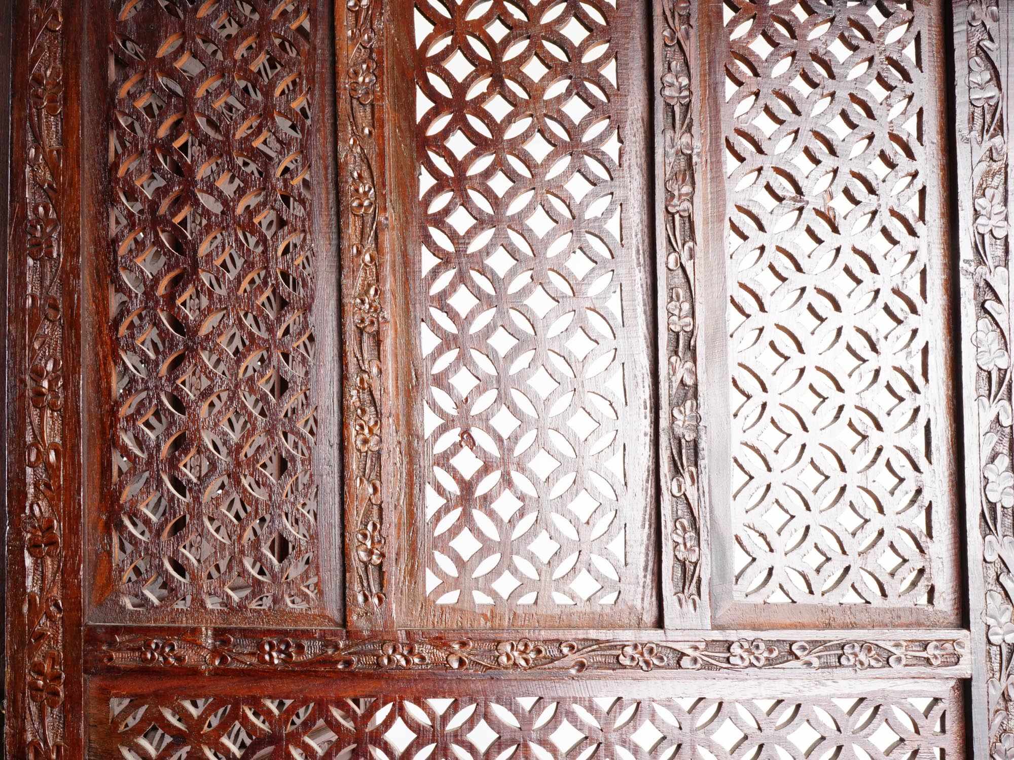 ANTIQUE FOUR PANEL WOOD CARVED ROOM DIVIDER PIC-2