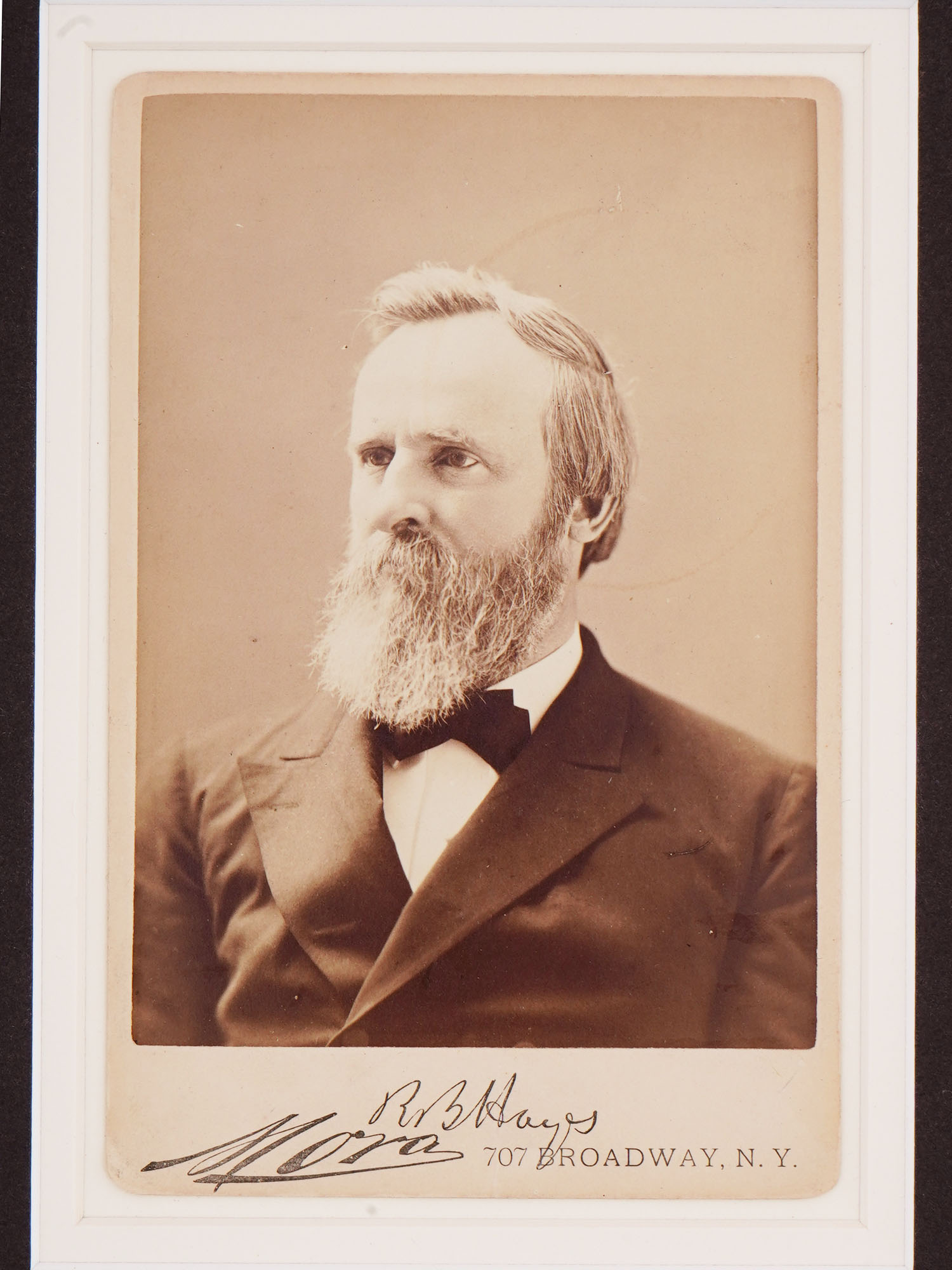 AUTOGRAPHED PHOTO OF PRESIDENT RUTHERFORD HAYES PIC-1