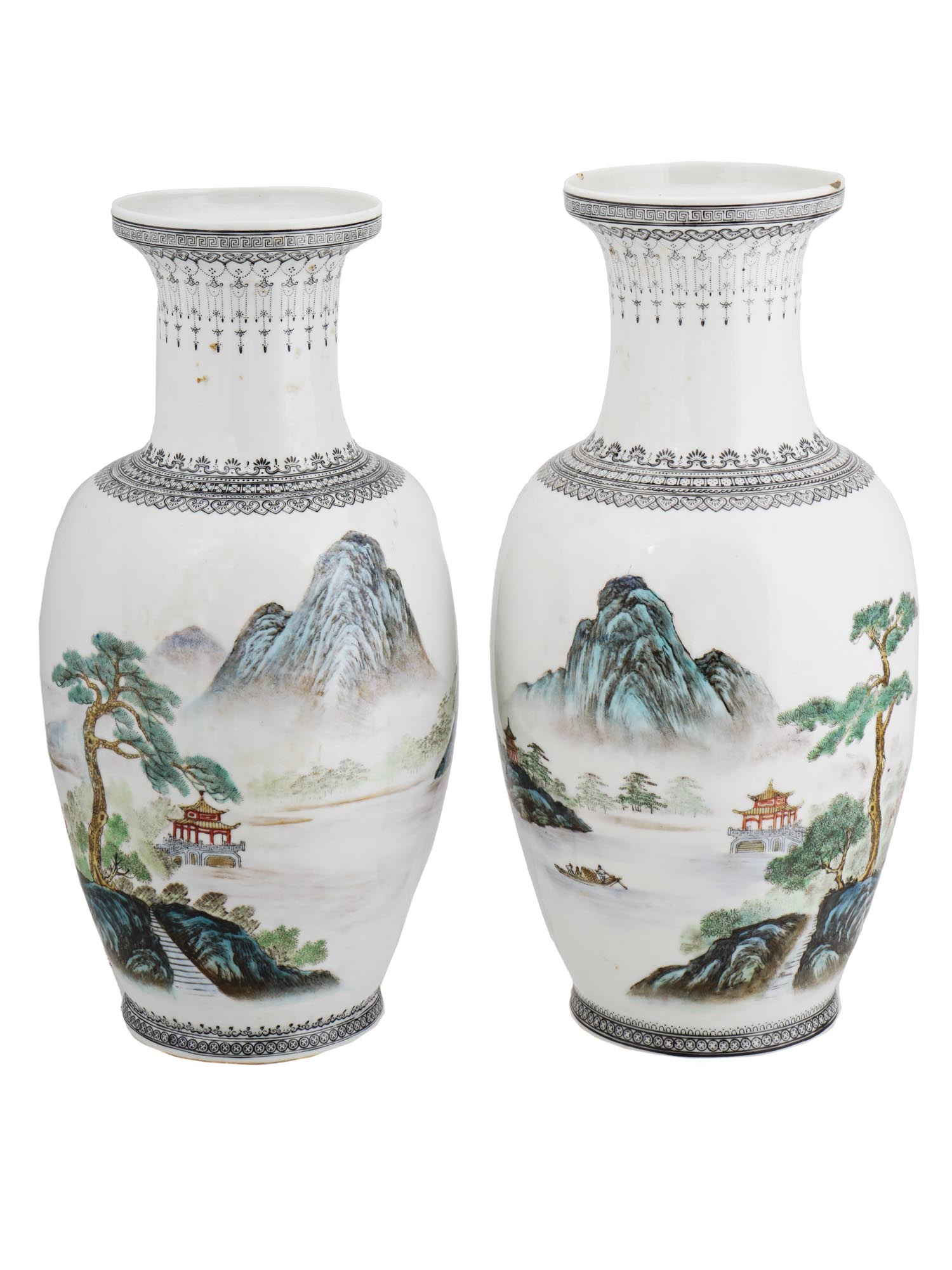 CHINESE REPUBLIC PERIOD HAND PAINTED PORCELAIN VASES PIC-0