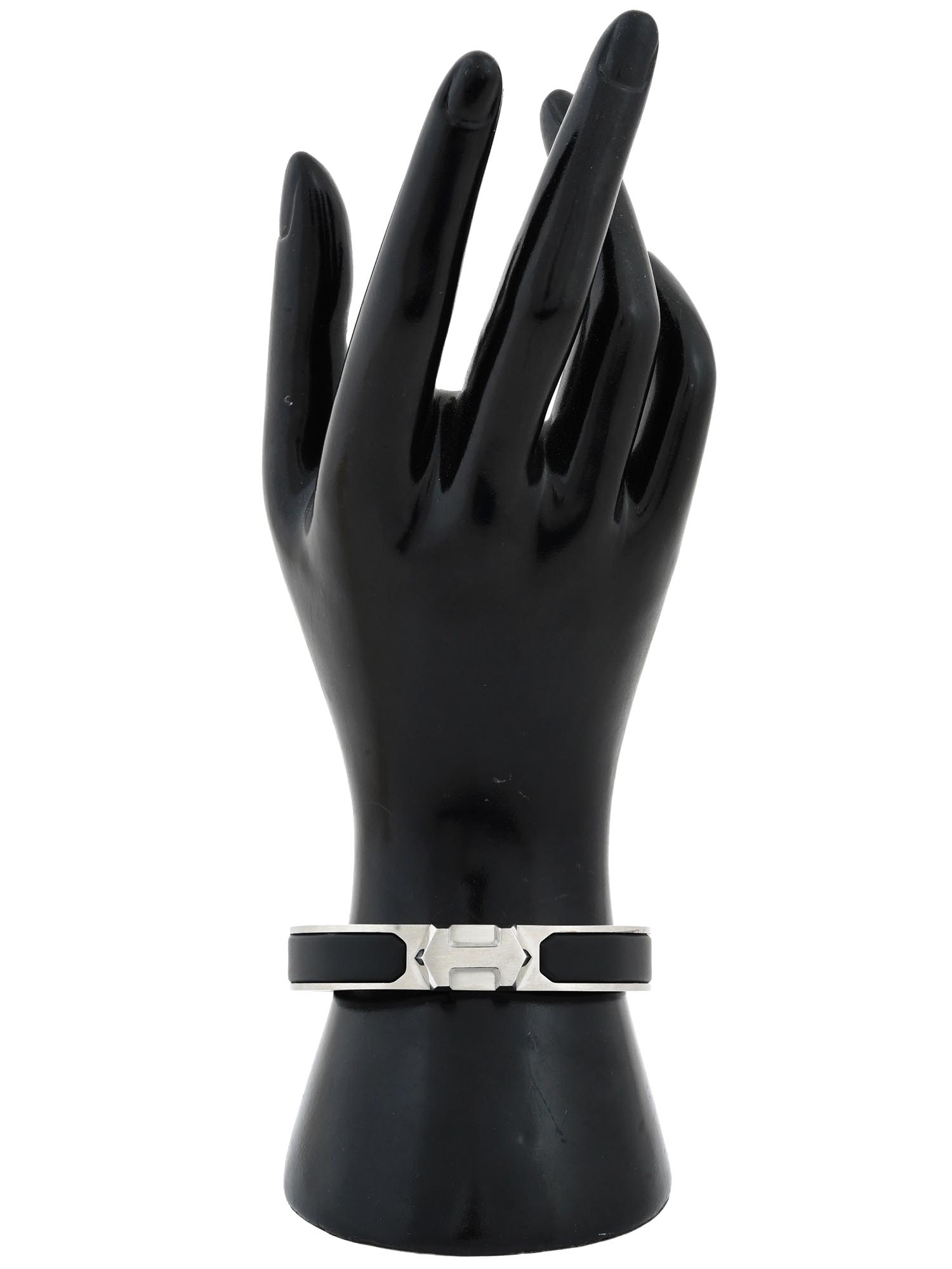 HERMES SUPER H HINGED BANGLE BRACELET IN BLACK IOB PIC-2