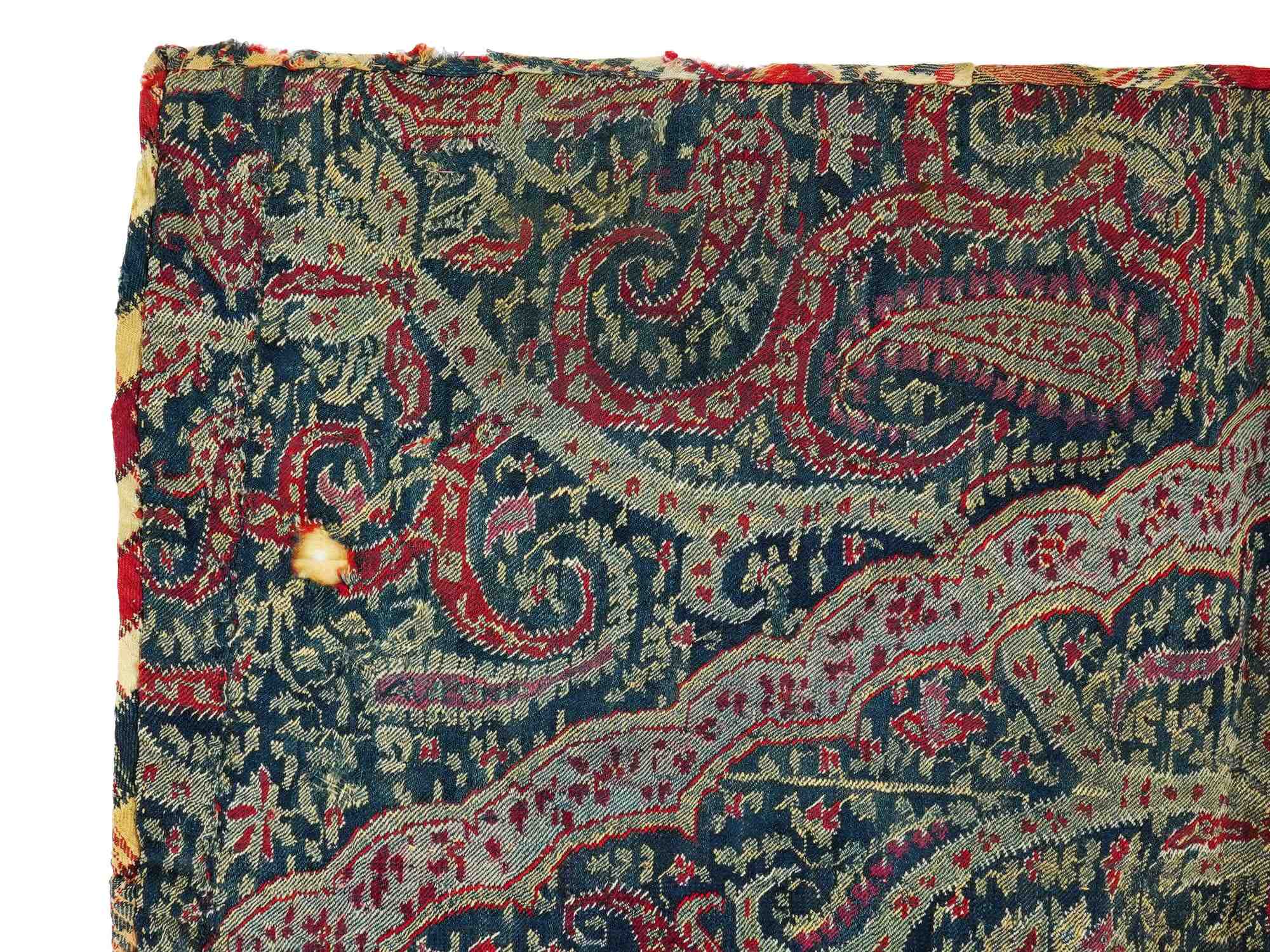 RARE ANTIQUE18 C KASHMIR WOOL TABLECLOTH PIC-2