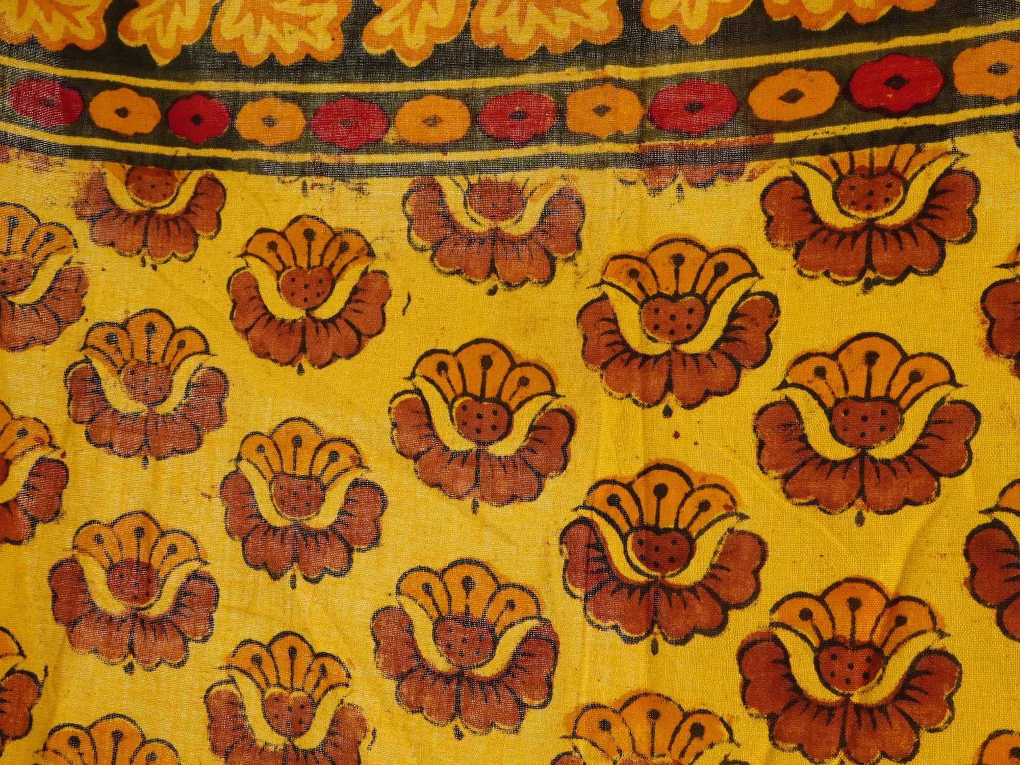 VINTAGE INDIAN HANDWOVEN TEXTILE PIECE PIC-2