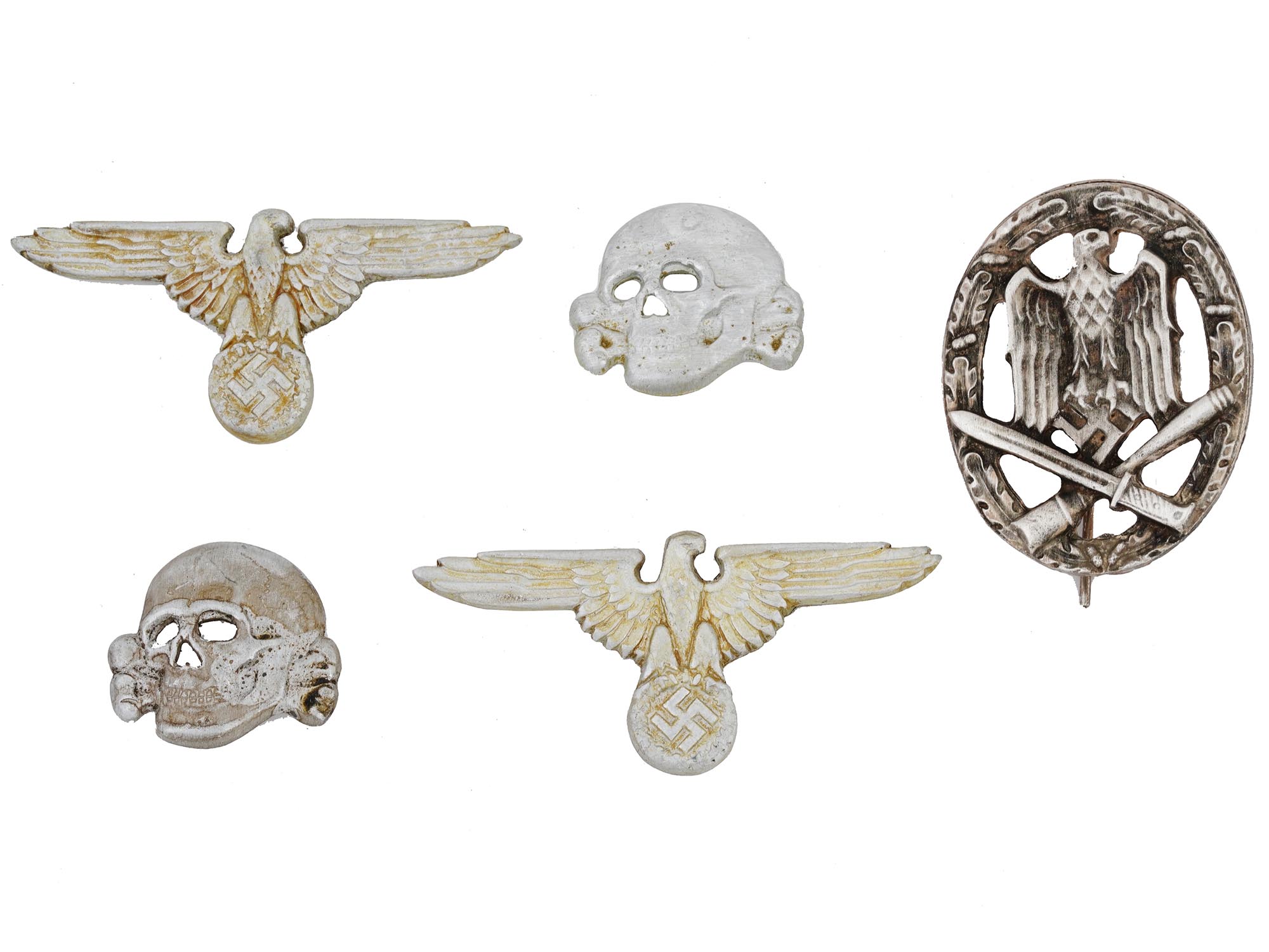 FIVE WWII NAZI GERMAN MILITARY BADGES AND AWARDS PIC-1