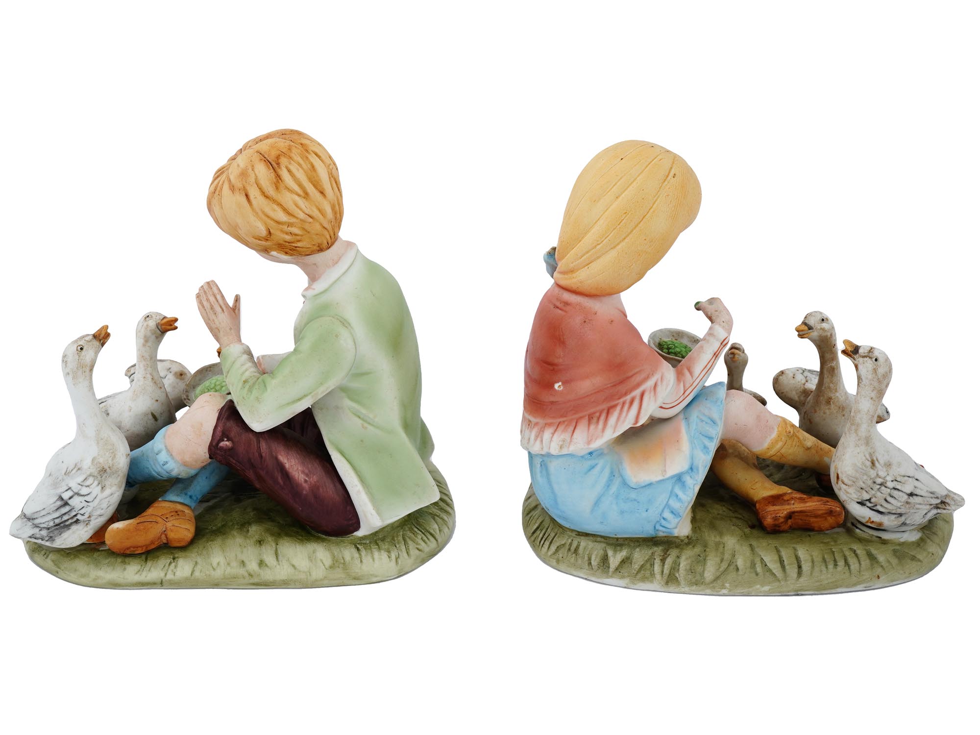 COLLECTION OF VINTAGE TOYS AND PORCELAIN FIGURINES PIC-5