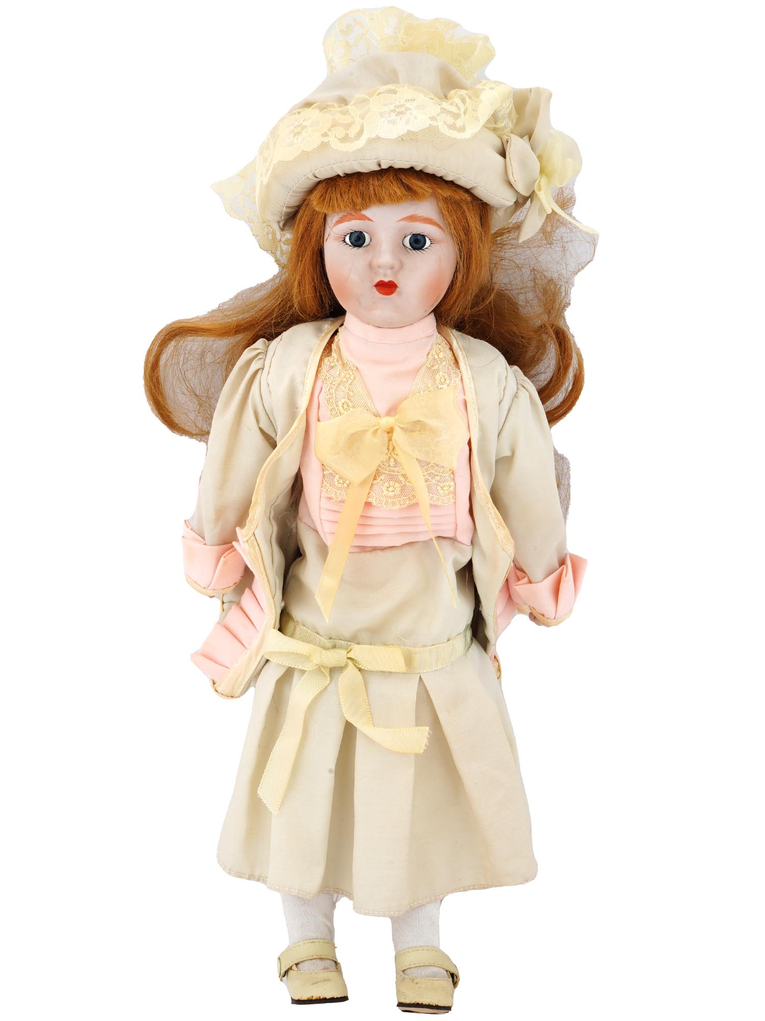 COLLECTION OF VINTAGE PORCELAIN DOLLS IN OUTFITS PIC-4