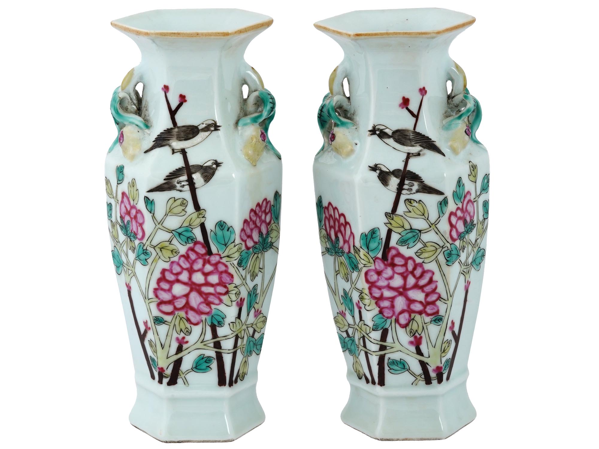 PAIR OF ANTIQUE CHINESE QING DYNASTY PORCELAIN VASES PIC-0