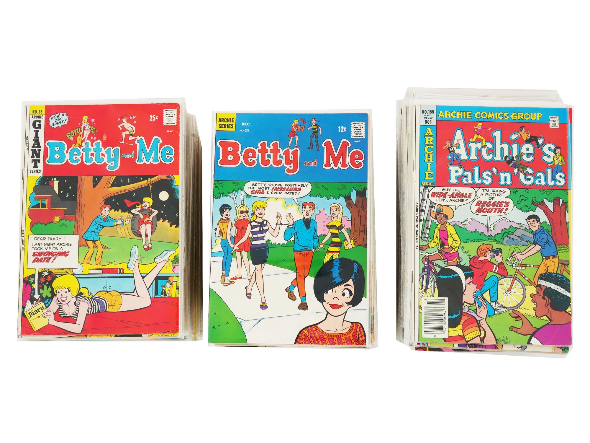 LARGE COLLECTION OF ARCHIE ILLUSTRATION COMICS BOOKS PIC-1