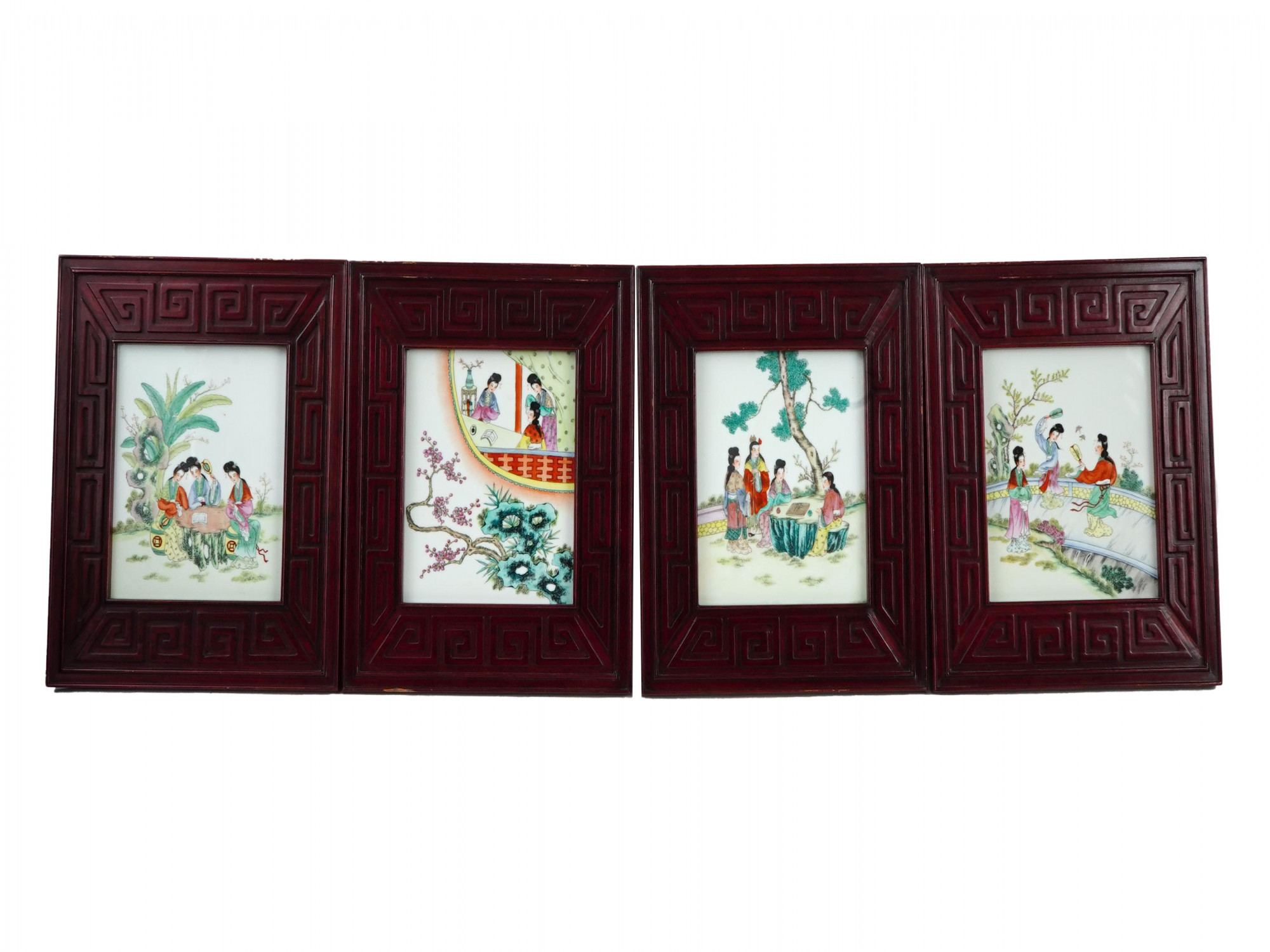 CHINESE REPUBLIC PERIOD PORCELAIN PAINTINGS SET