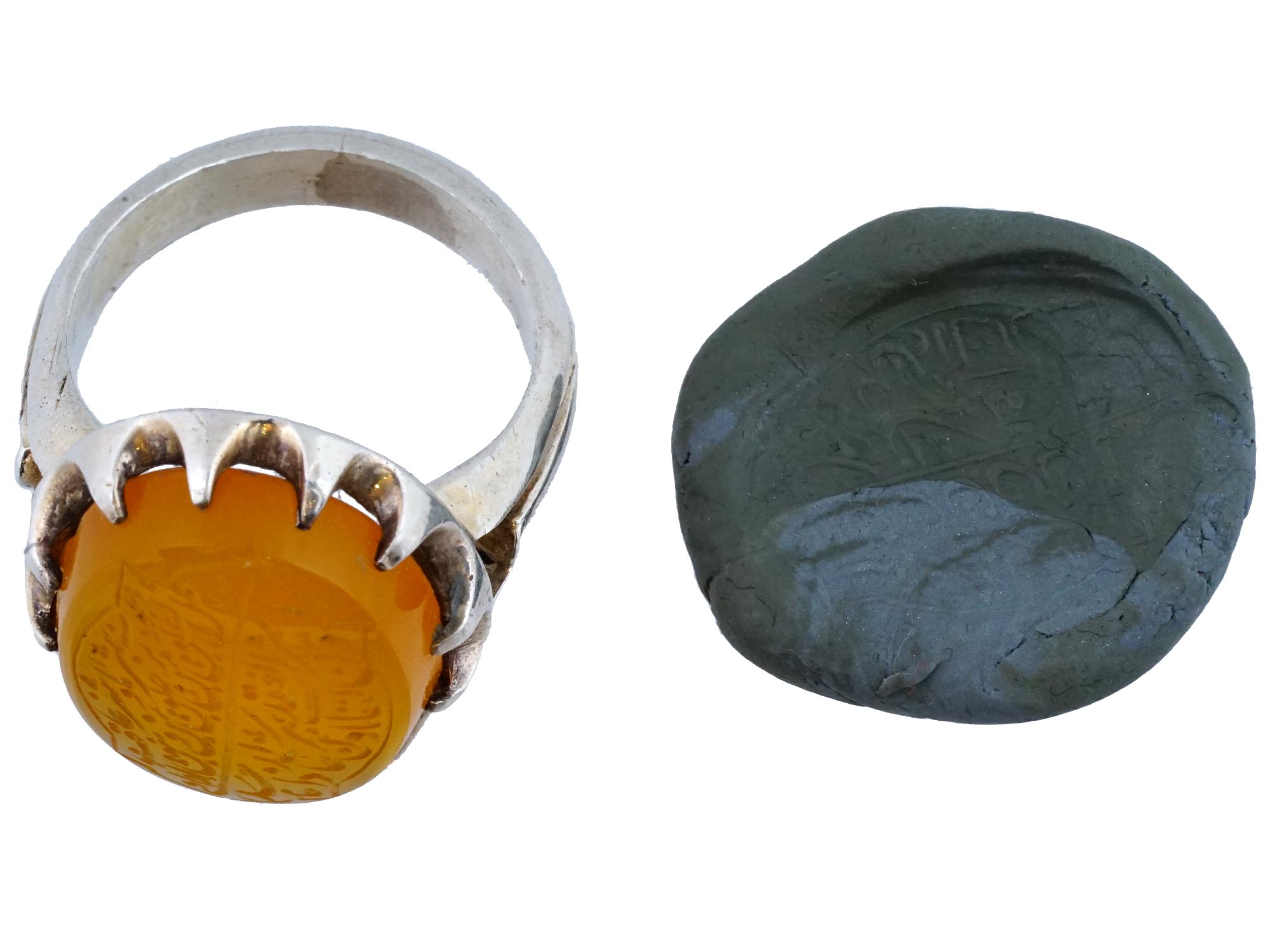 ISLAMIC SILVER CARNELIAN STONE INTAGLIO SEAL RING PIC-2