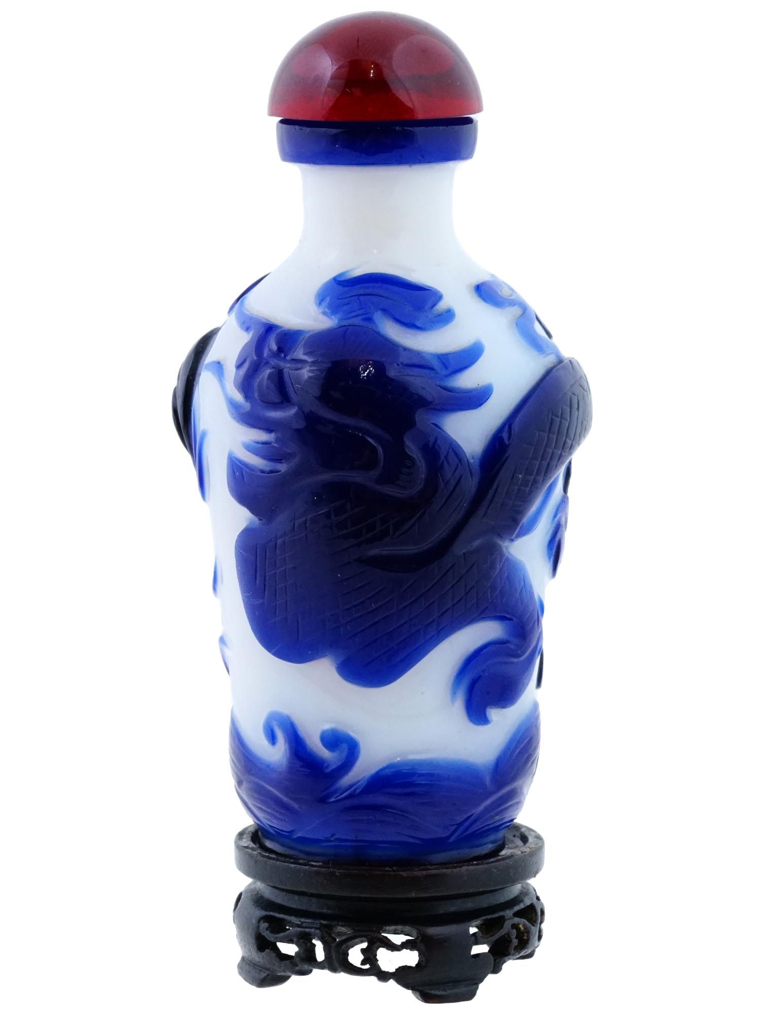 CHINESE BLUE WHITE PEKING GLASS SNUFF BOTTLE W STAND PIC-2