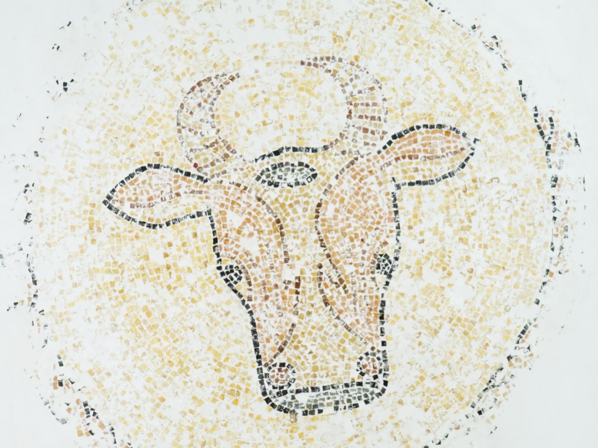 WEST ROMAN BYZANTINE EMPIRE MANNER MOSAIC OF BULL PIC-1