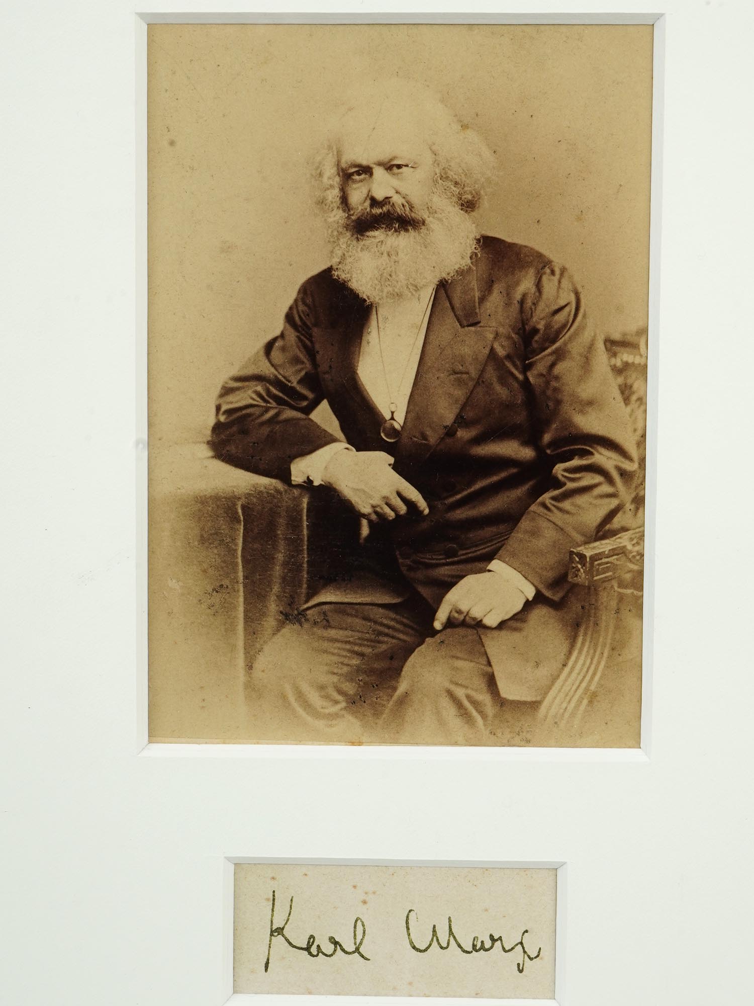ORIGINAL 1875 PHOTO OF KARL MARX WITH AUTOGRAPH PIC-1