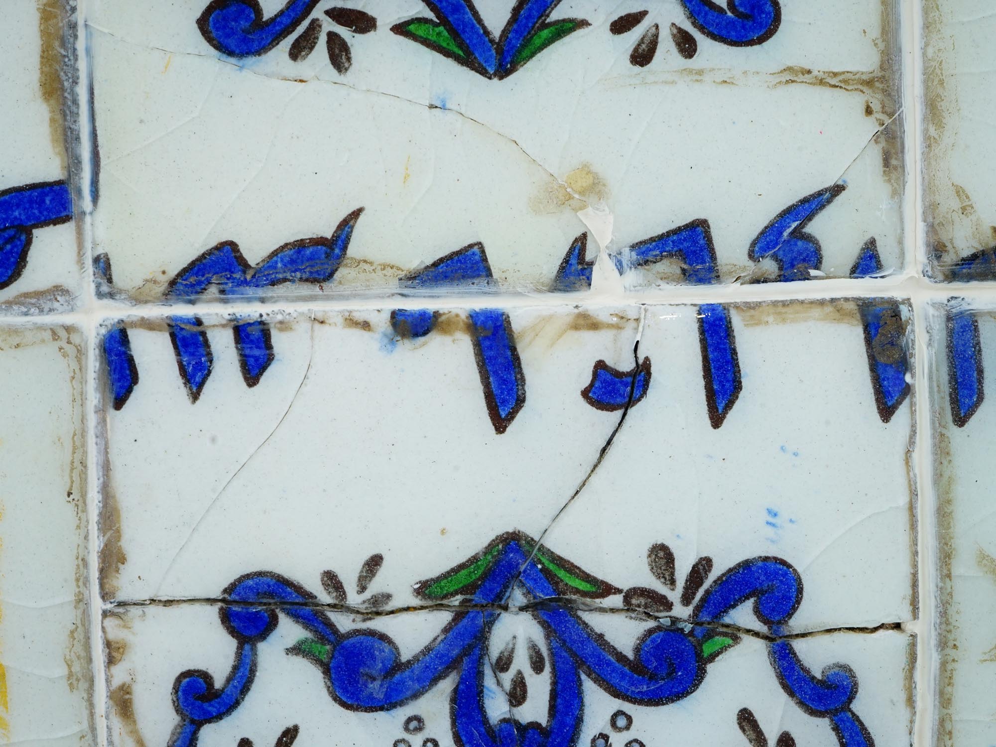 ANTIQUE SYRIAN CALLIGRAPHY MOSAIC CERAMIC TILES PIC-3