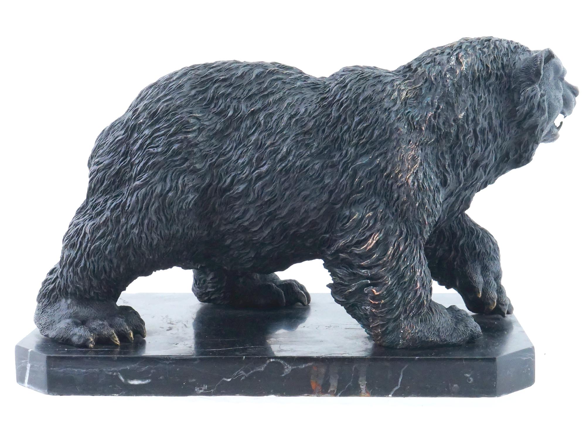 VINTAGE CAST BRONZE SOLID BEAR FIGURINE ON A BASE PIC-3