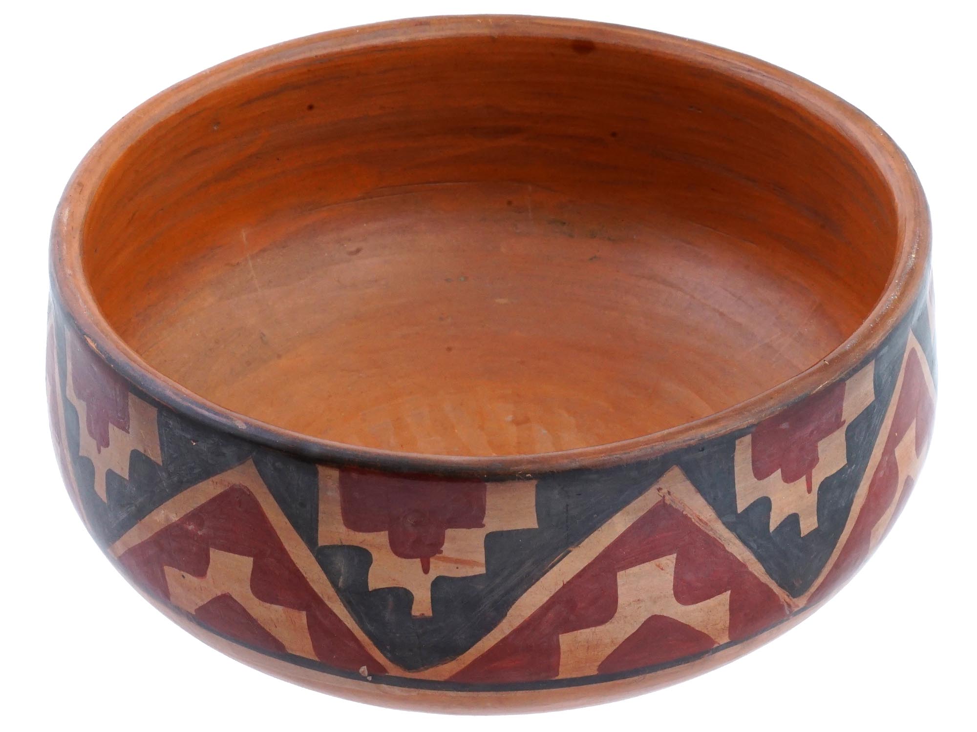 MID CENT SOUTH AMERICAN DIAGUITA STYLE CERAMIC BOWL PIC-1