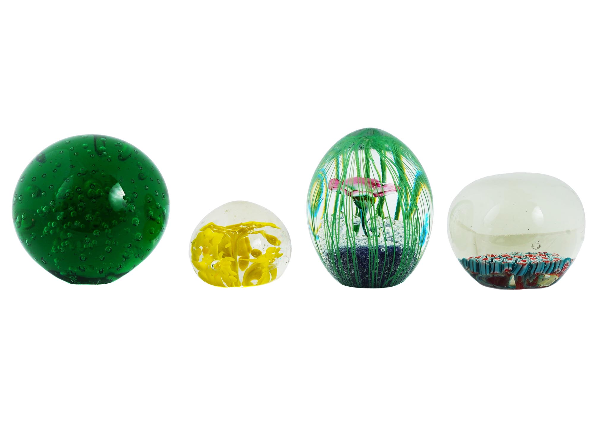 COLLECTION OF MURANO MANNER ART GLASS PAPERWEIGHTS PIC-0