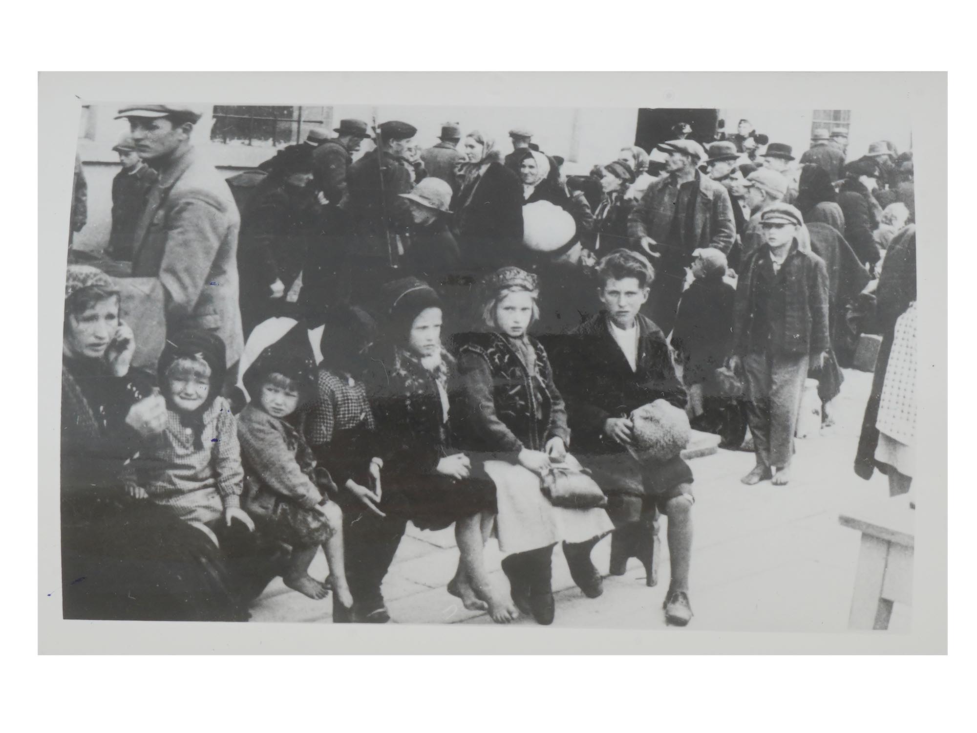 GROUP PHOTOS OF CONCENTRATION CAMPS POLISH ARCHIVES PIC-2
