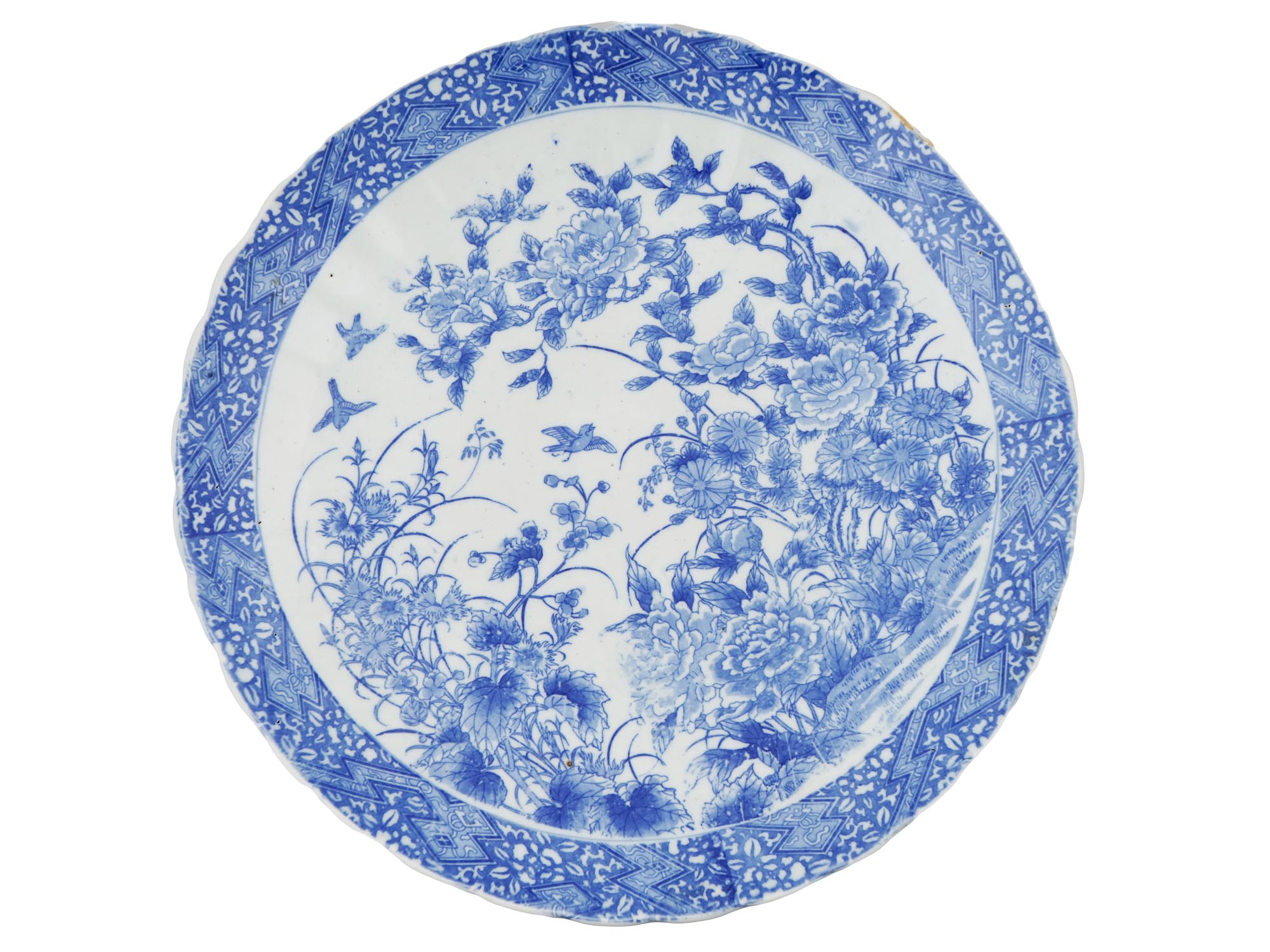 ANTIQUE ORIENTAL BLUE AND WHITE TRANSFERWARE PLATE PIC-0