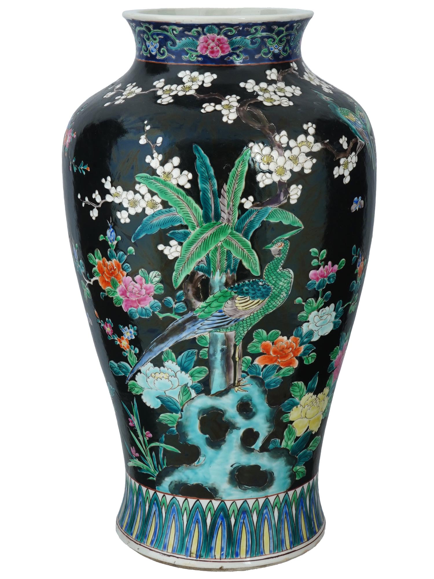 CHINESE REPUBLIC ERA PORCELAIN VASE WITH PEACOCKS PIC-2