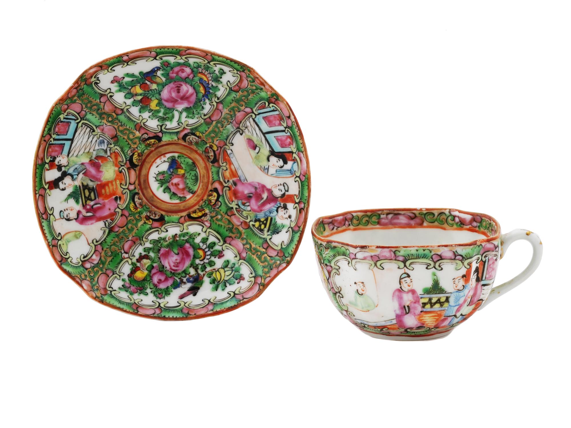 CHINESE PORCELAIN FAMILLE ROSE TEACUPS AND SAUCERS PIC-4