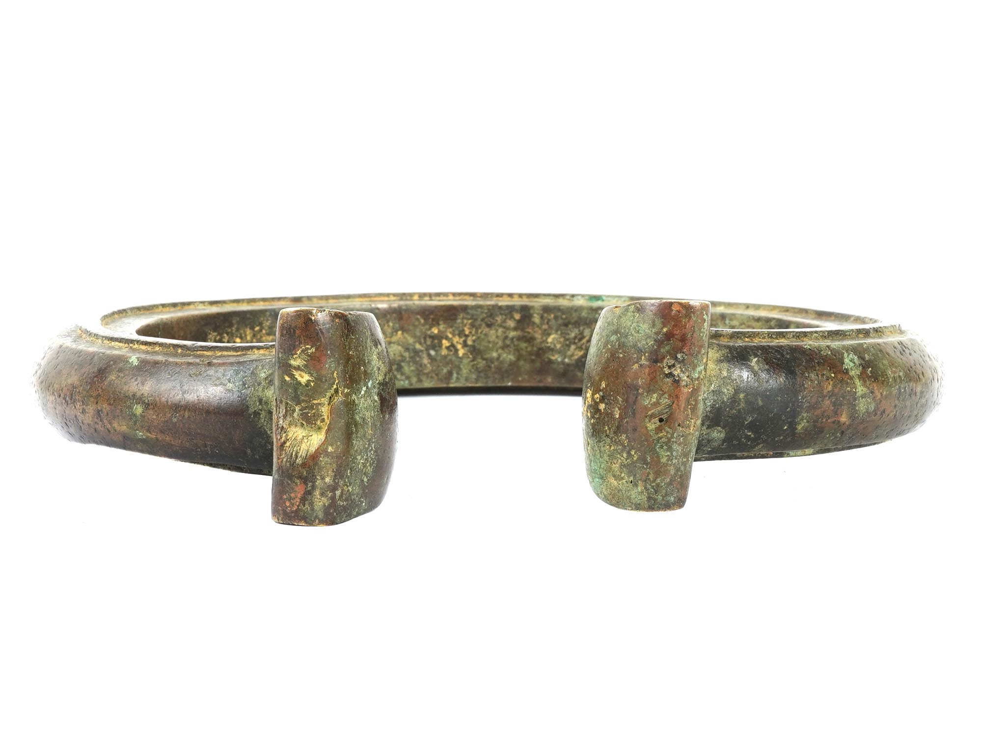 RARE CENTRAL AFRICAN GABON BRONZE TORQUE FANG COLLAR PIC-2