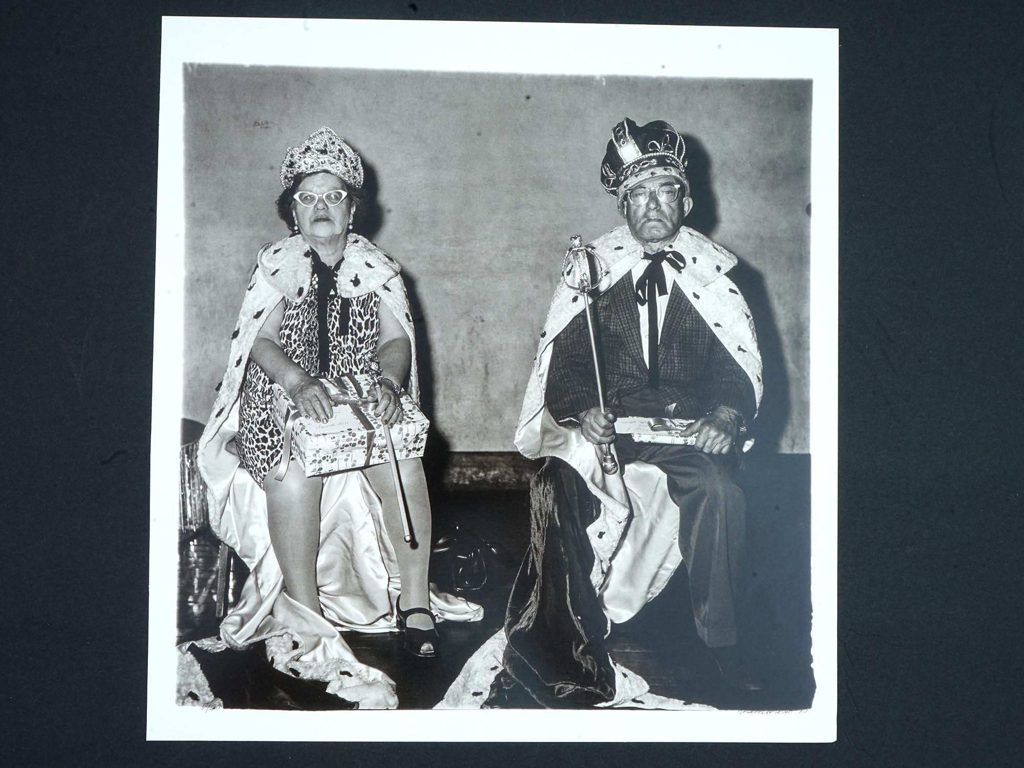 PHOTOGRAVURE AFTER DIANE ARBUS KING AND QUEEN 1970 PIC-0