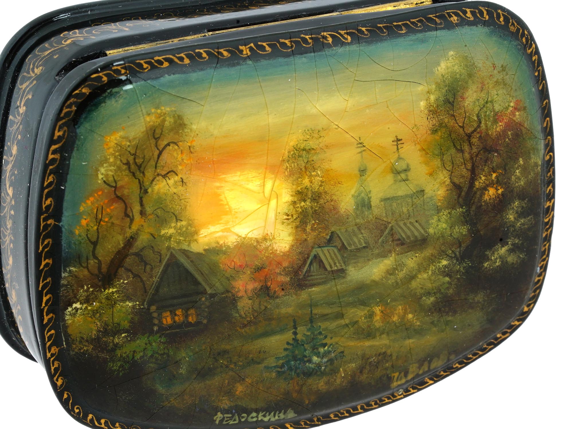 RUSSIAN TRADITIONAL LACQUERED FEDOCKINO TRINKET BOX PIC-4