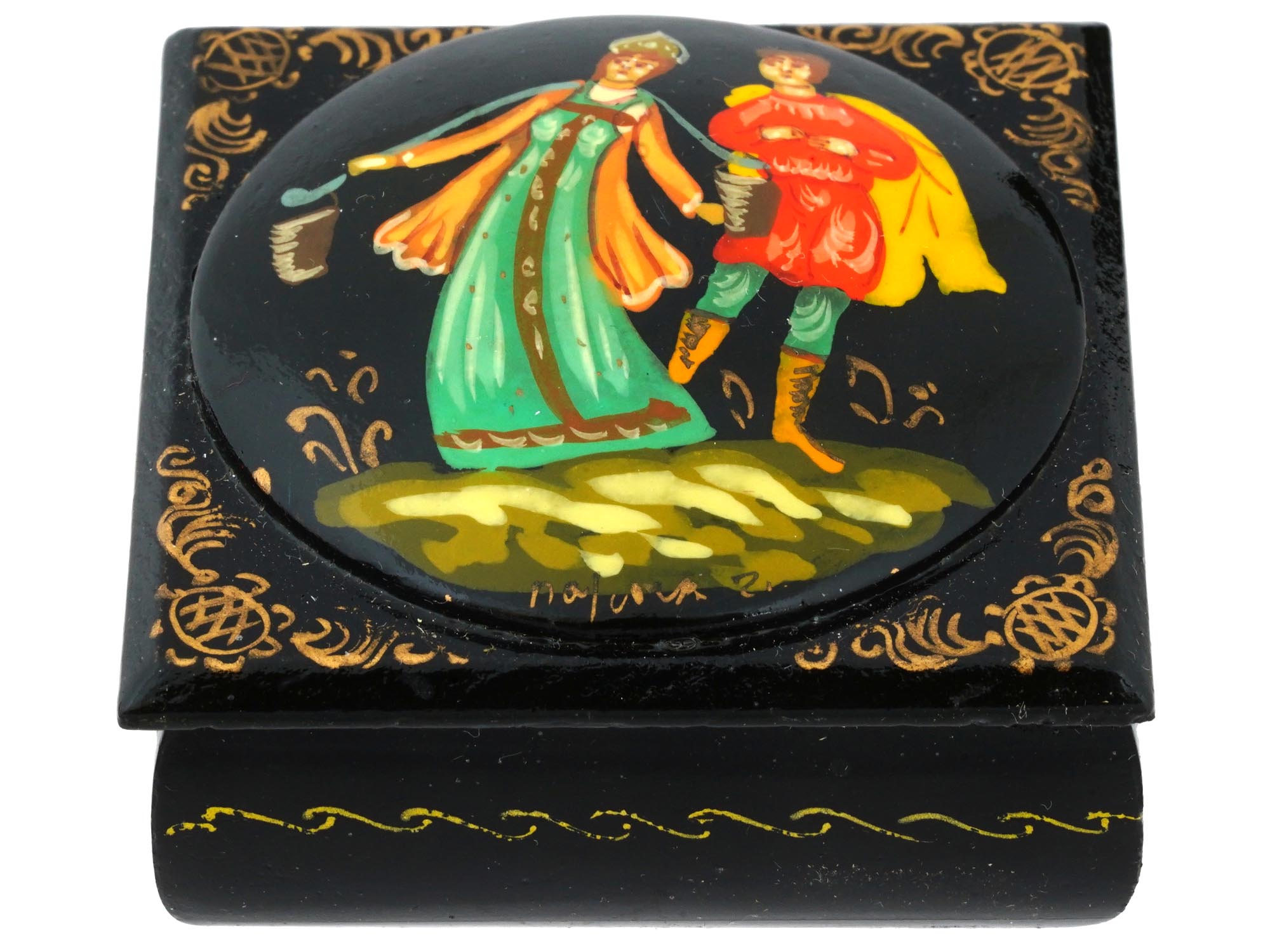 RUSSIAN TRADITIONAL LACQUERED WOODEN TRINKET BOXES PIC-5