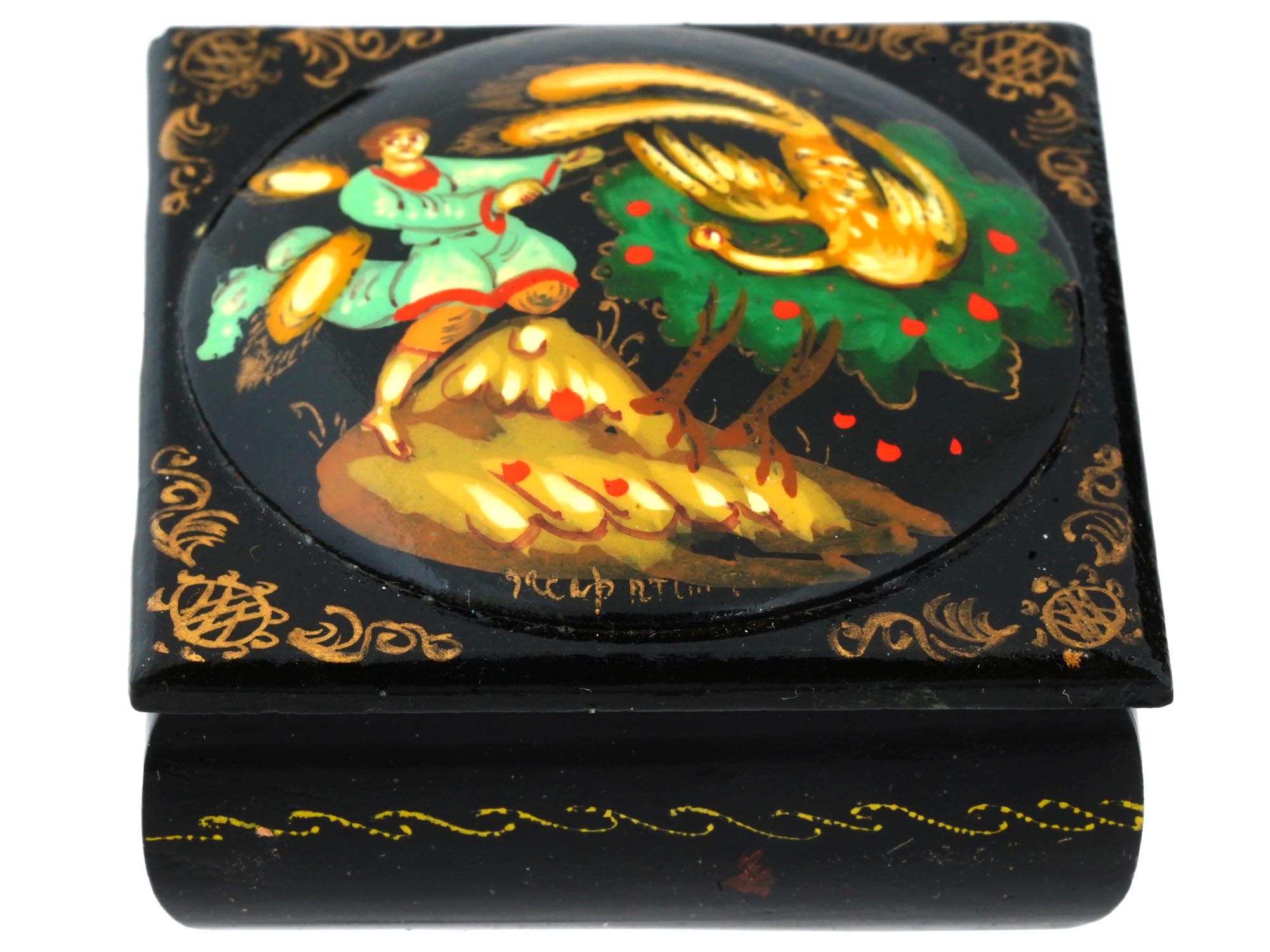 RUSSIAN TRADITIONAL LACQUERED WOODEN TRINKET BOXES PIC-5