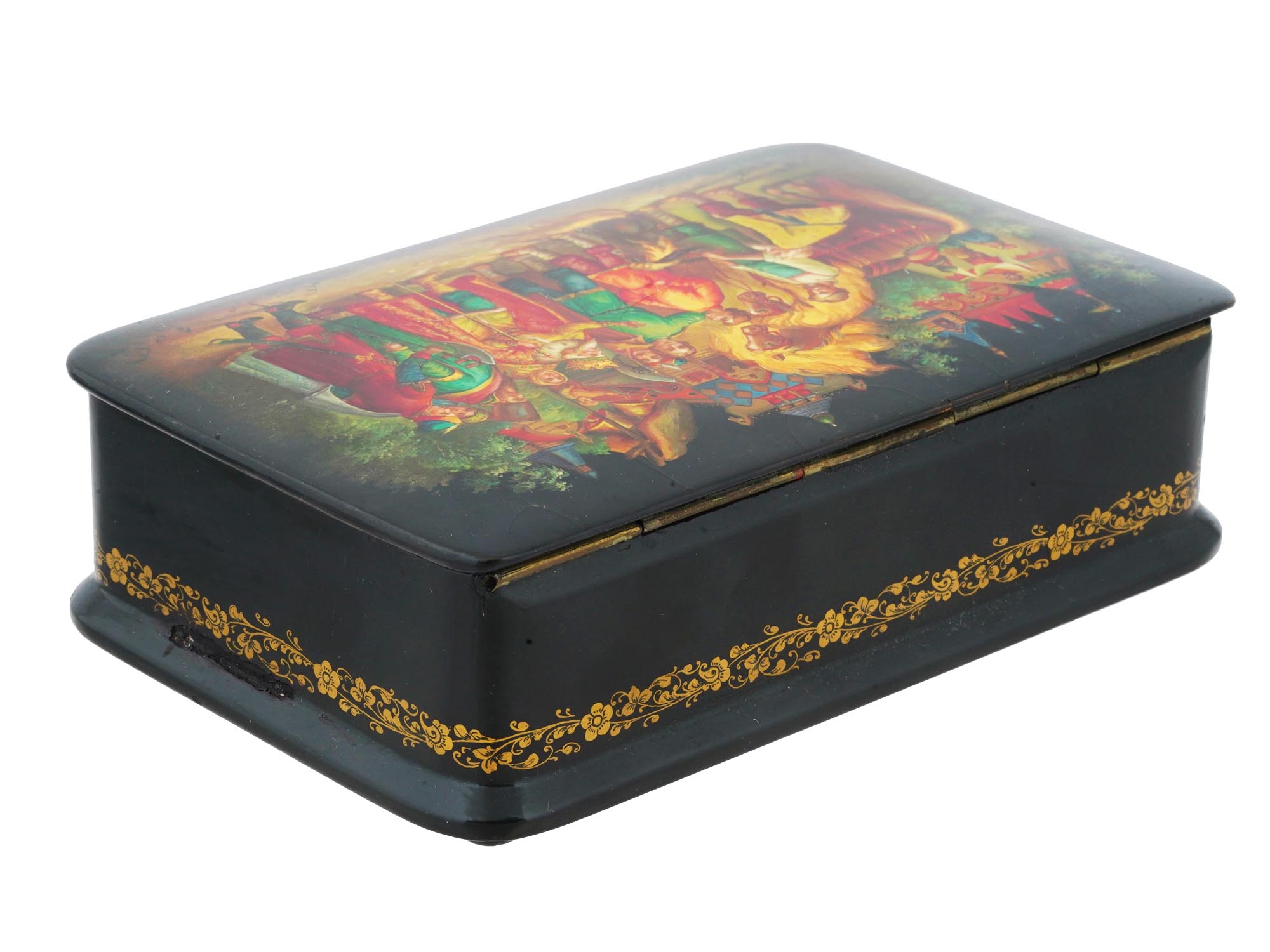 RUSSIAN FEDOSKINO LACQUERED WOODEN BOX W PAINTING PIC-1