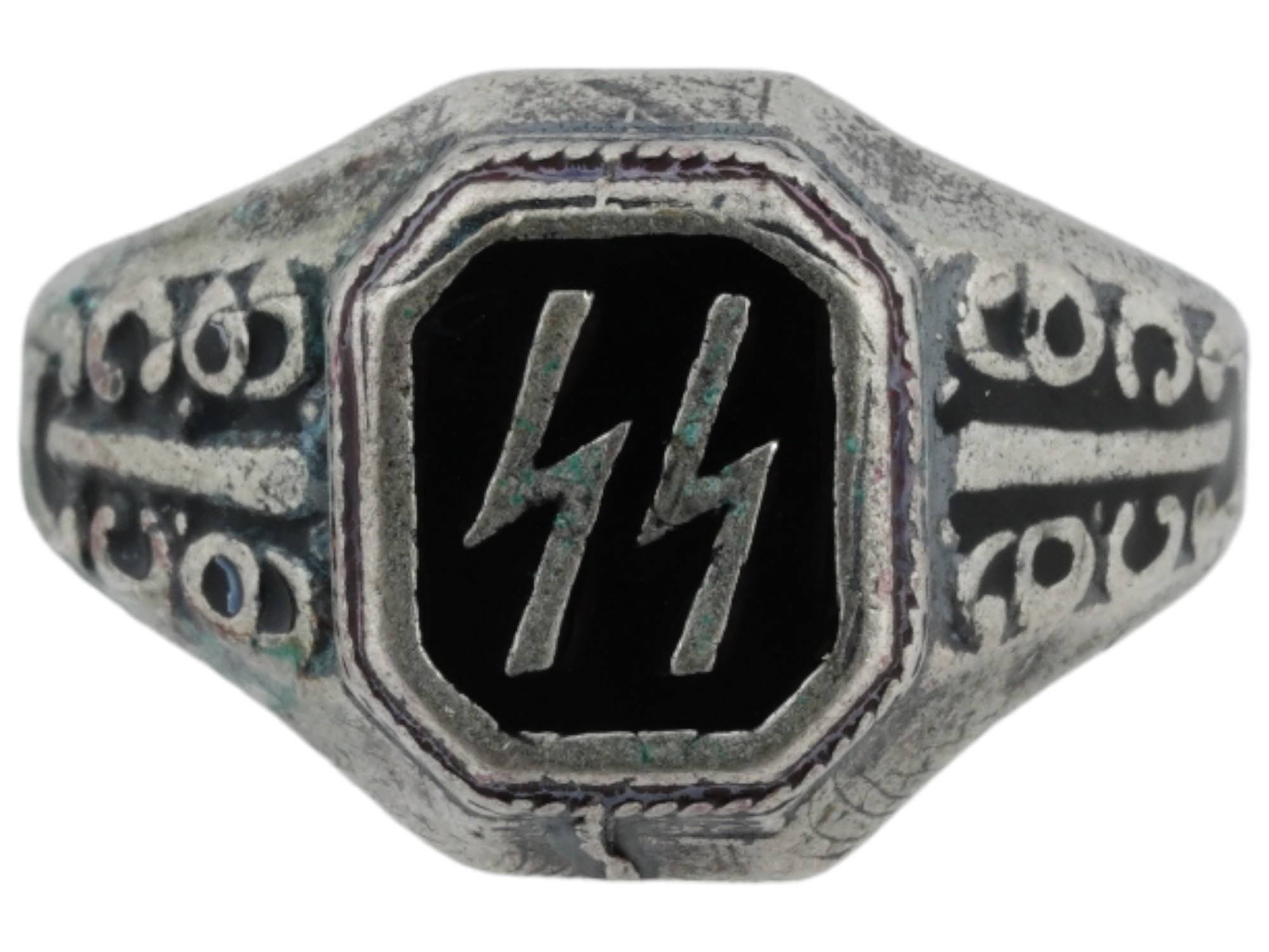 GERMAN WWII TYPE WAFFEN SS OFFICERS SILVER RING PIC-0