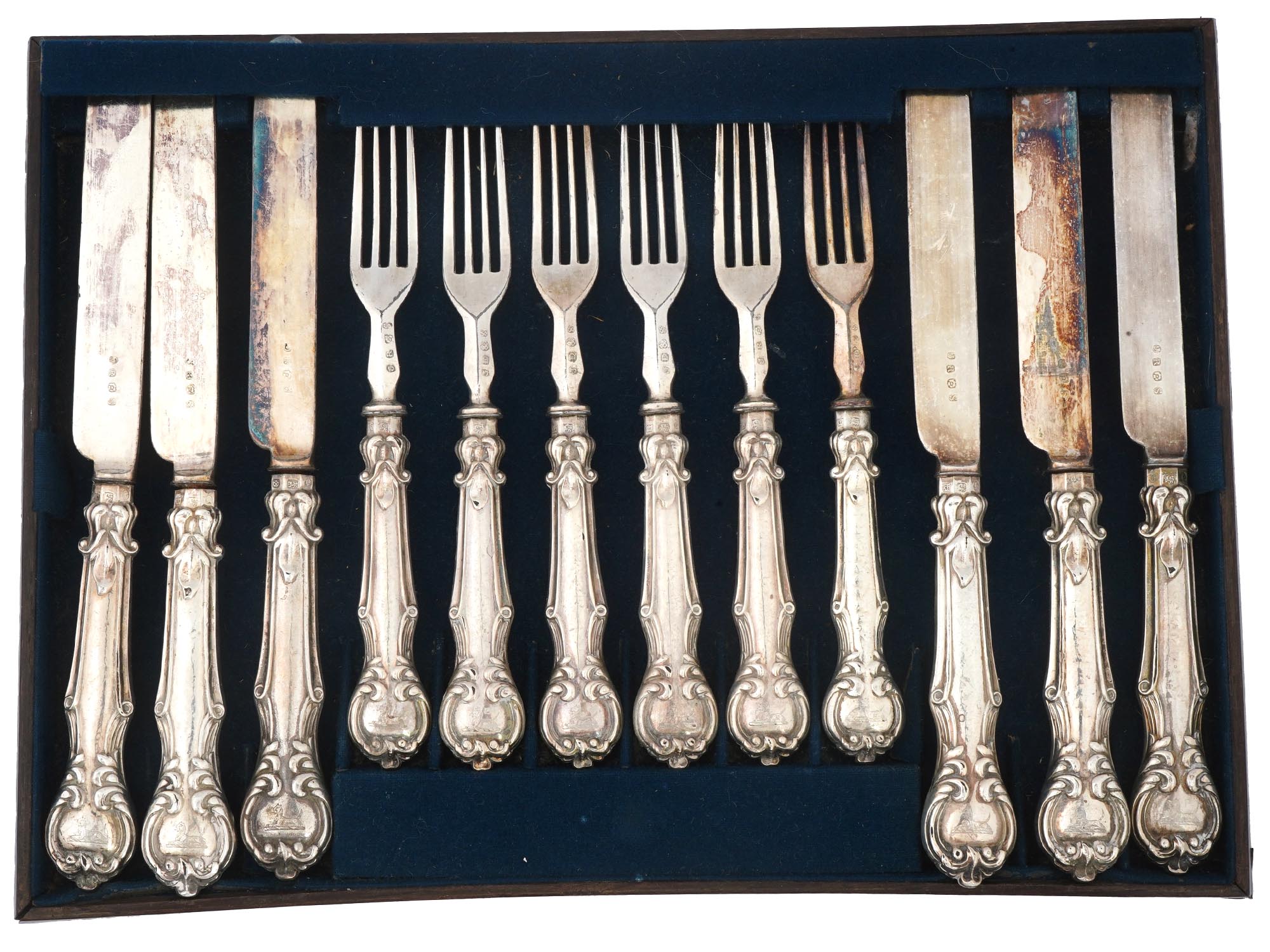 EARLY 20TH C ENGLISH STERLING SILVER FLATWARE SET PIC-3