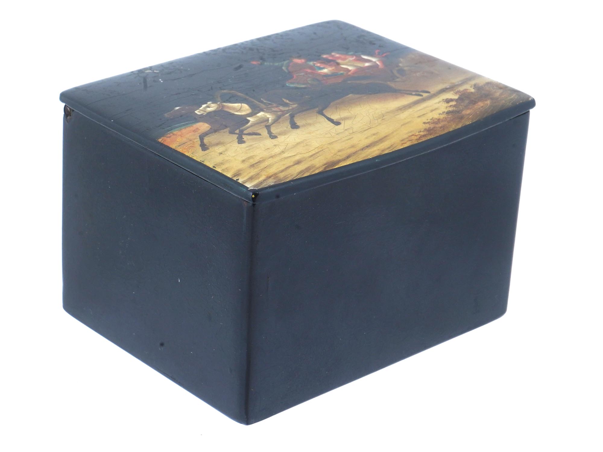 RUSSIAN VISHNYAKOV LACQUER TRINKET BOX LATE 19TH C PIC-1