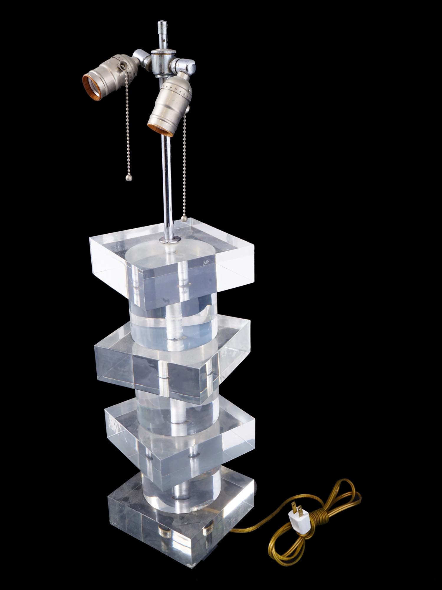 STACKED LUCITE TABLE LAMP IN MANNER OF KARL SPRINGER PIC-1