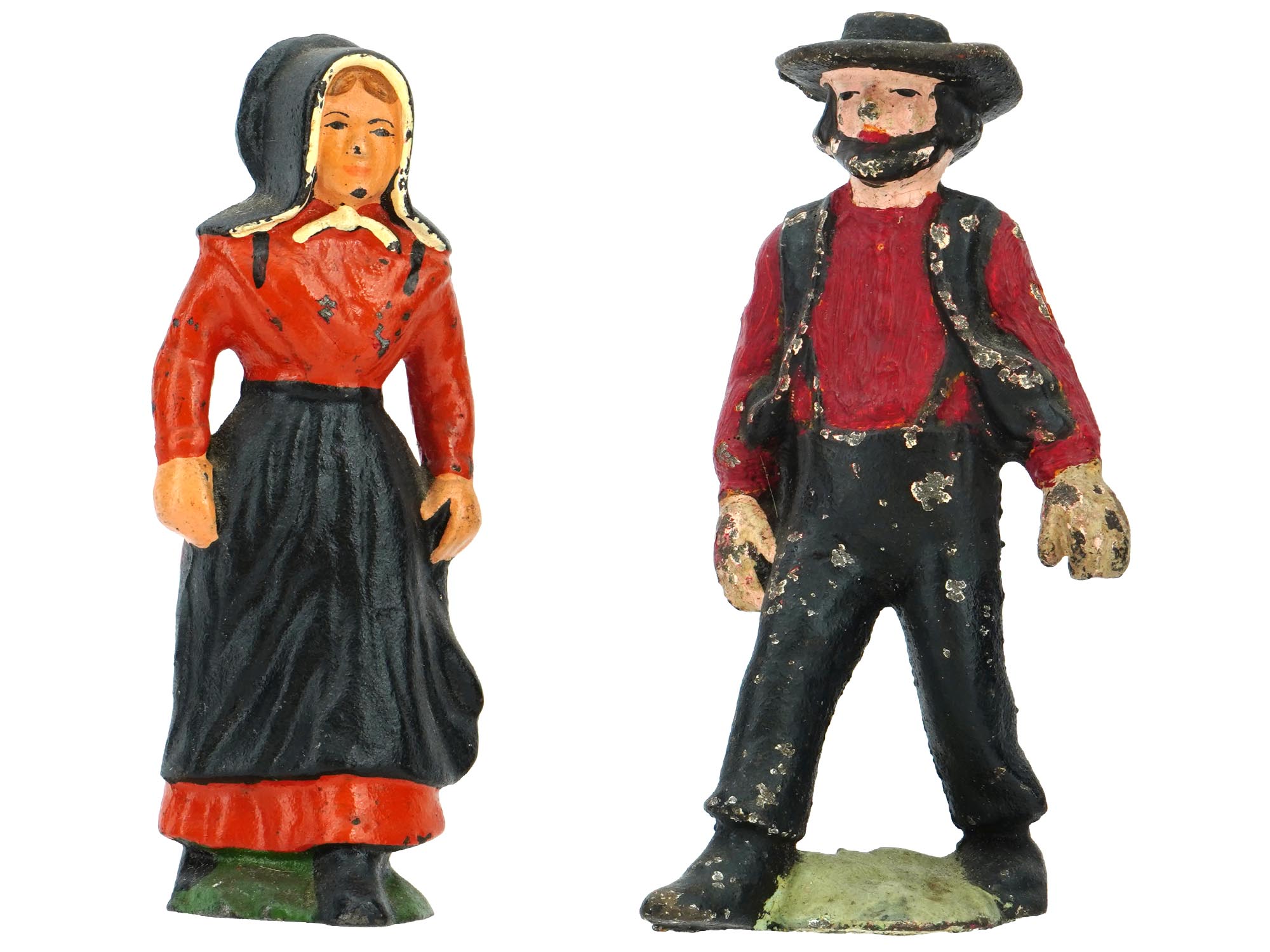 2 CAST IRON AMISH FAMILIES AND FIREMAN WAGON TOYS PIC-6