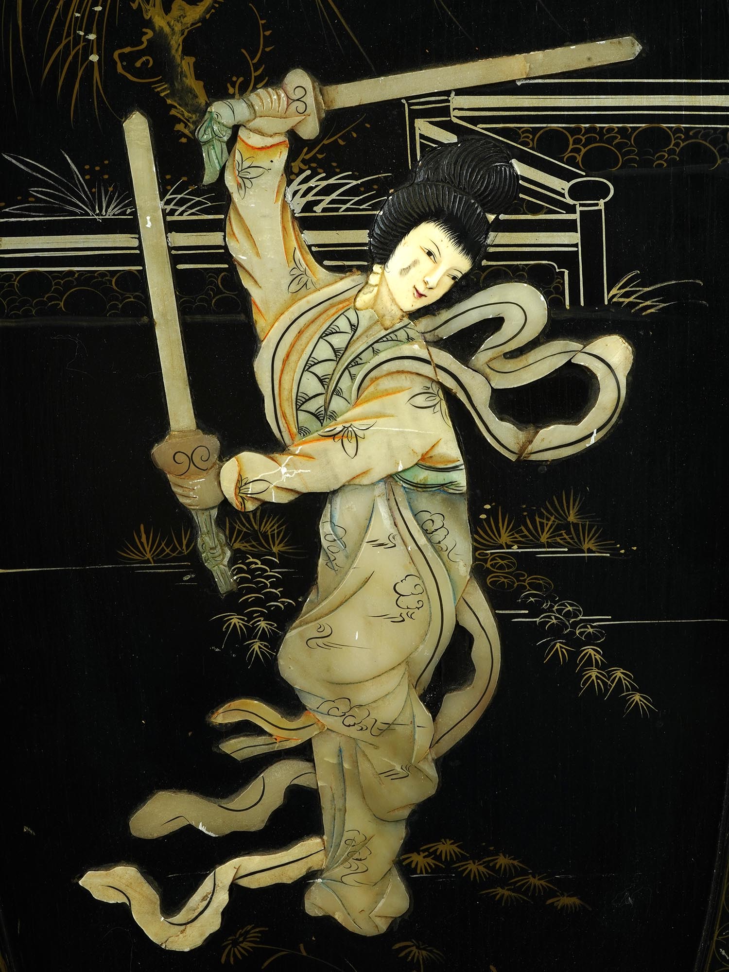 CHINESE QING CARVED WOODEN PANEL WITH MOP INLAY PIC-1