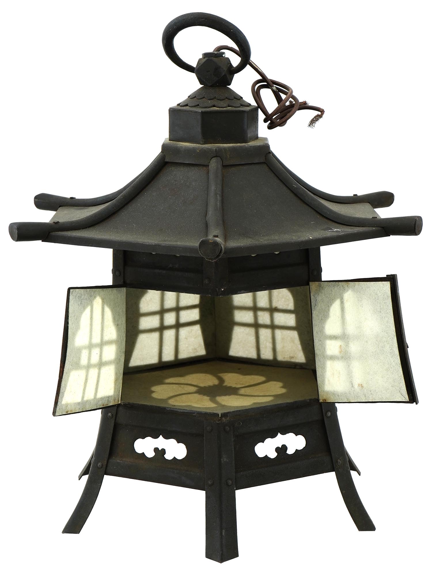 ANTIQUE JAPANESE WROUGHT IRON PAGODA LANTERN PIC-2