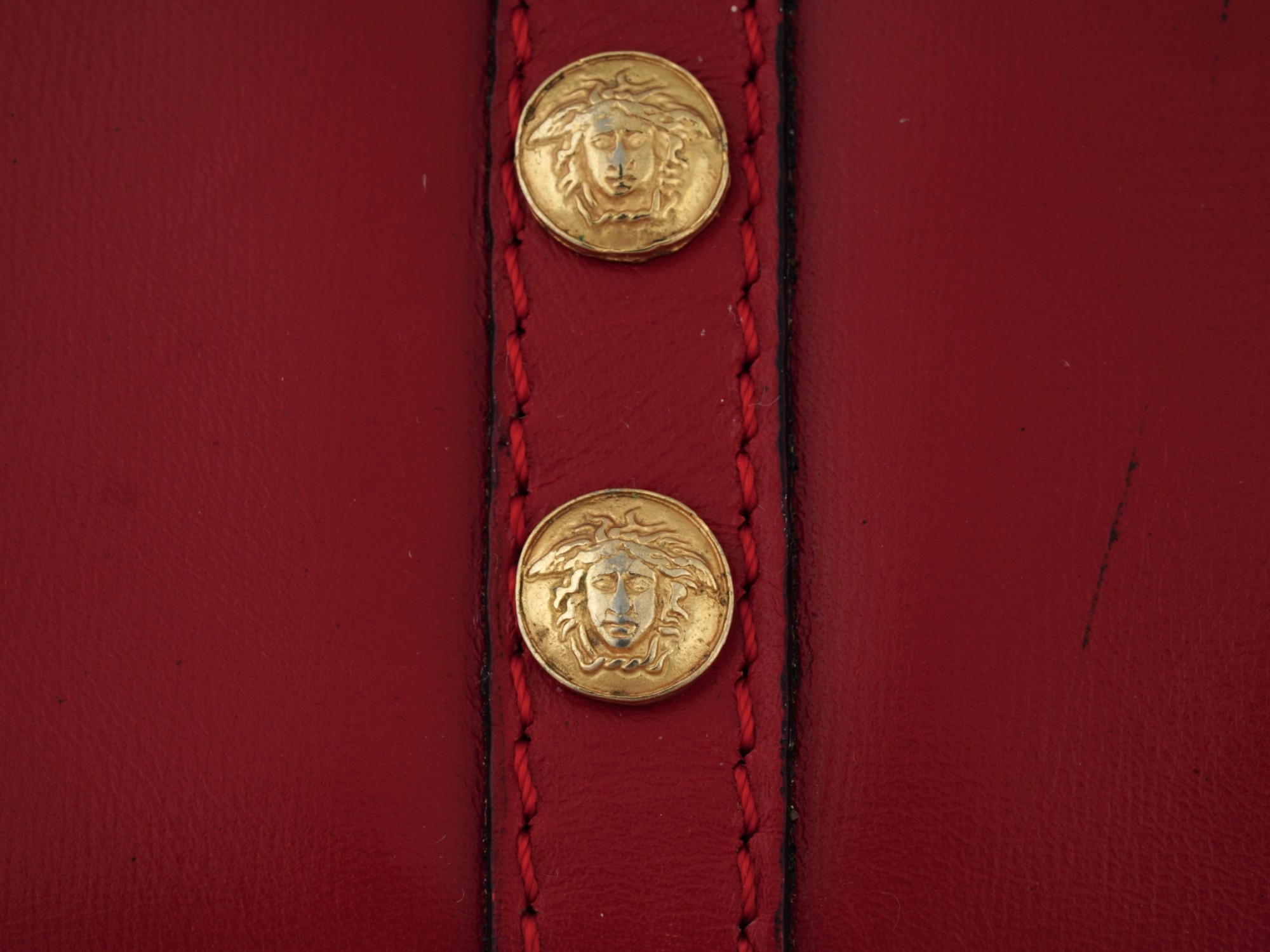 1990 VERSACE MEDUSA RED LEATHER SHOULDER BAG PIC-4