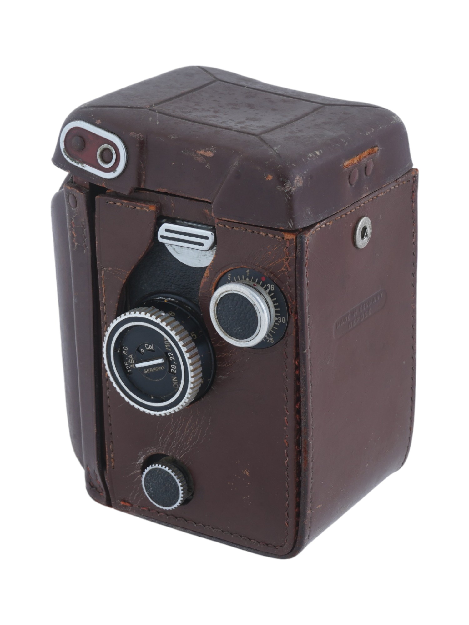 VTG CASED ROLLEIFLEX SYNCHRO COMPUR TLR CAMERA PIC-7