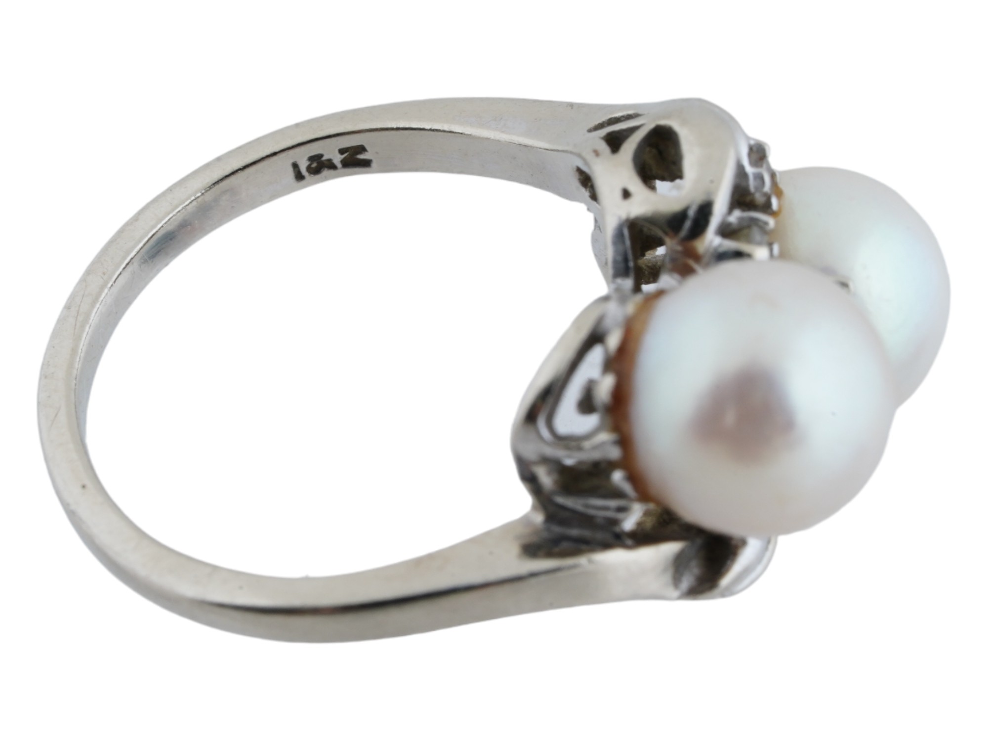 I AND Z 14K WHITE GOLD RING WITH NATURAL PEARLS PIC-6