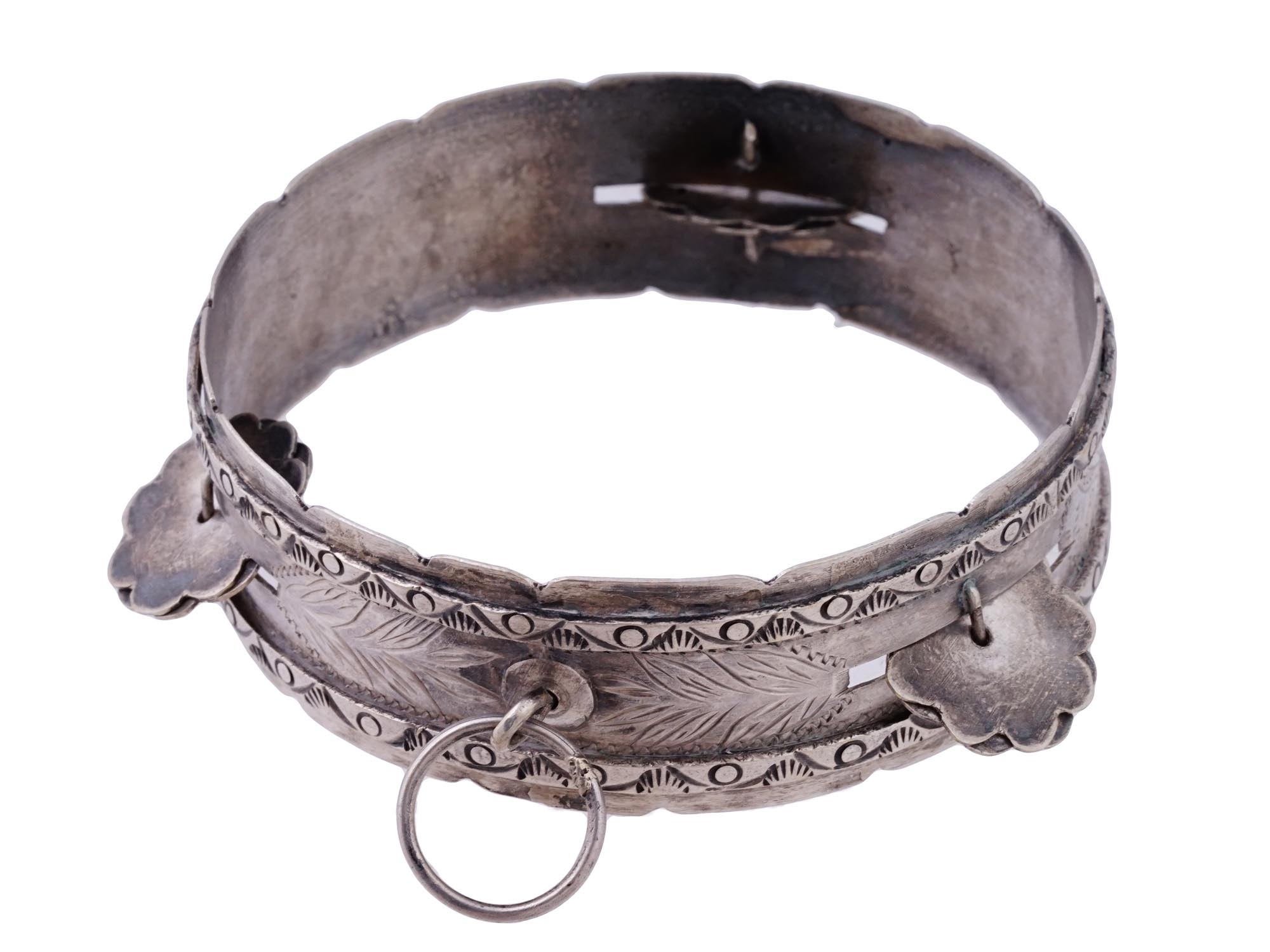 MIDDLE EASTERN ETCHED AND HINGED METAL BRACELET PIC-0