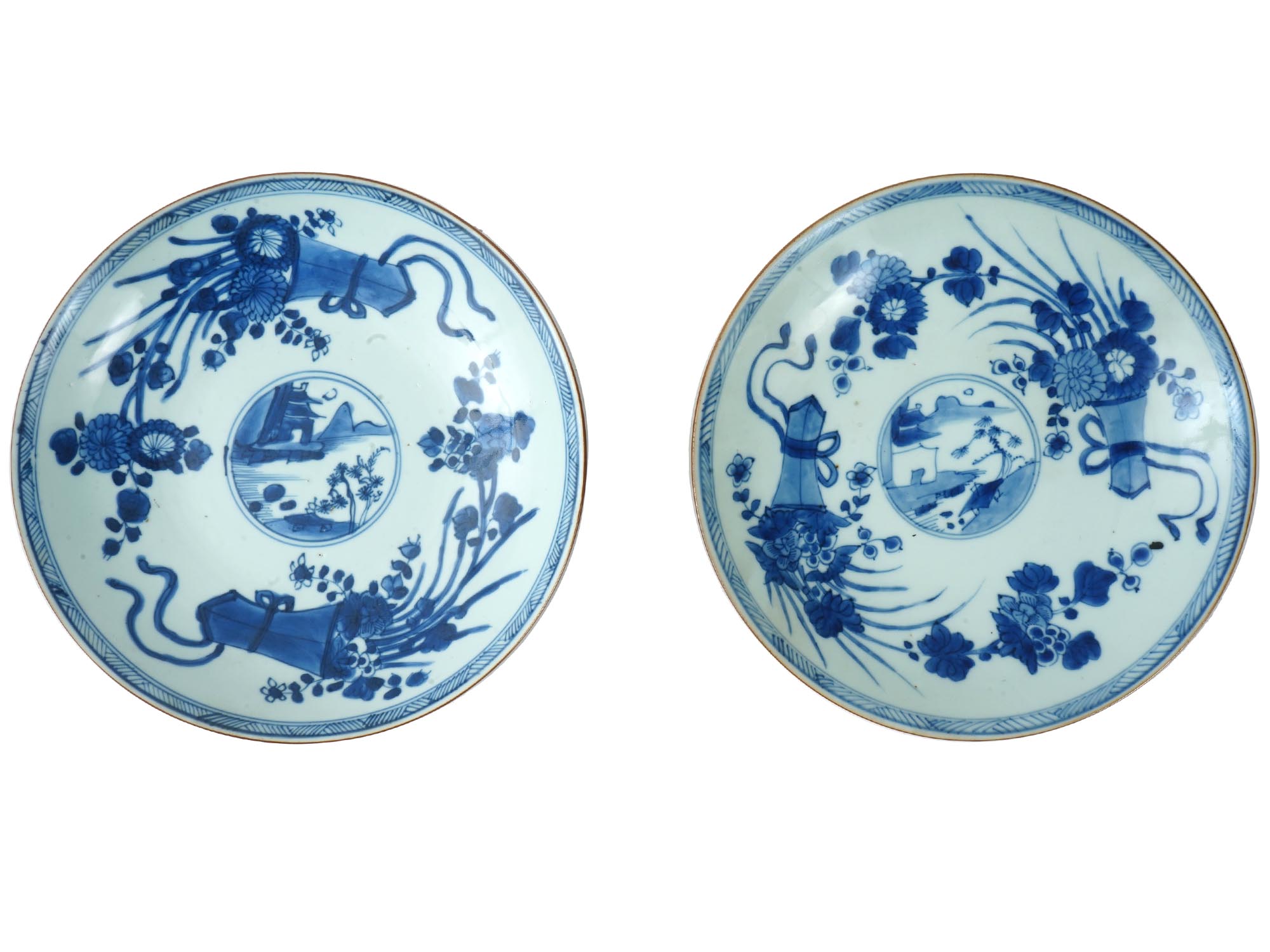 18TH CEN CHINESE BLUE AND WHITE PORCELAIN PLATES PIC-1