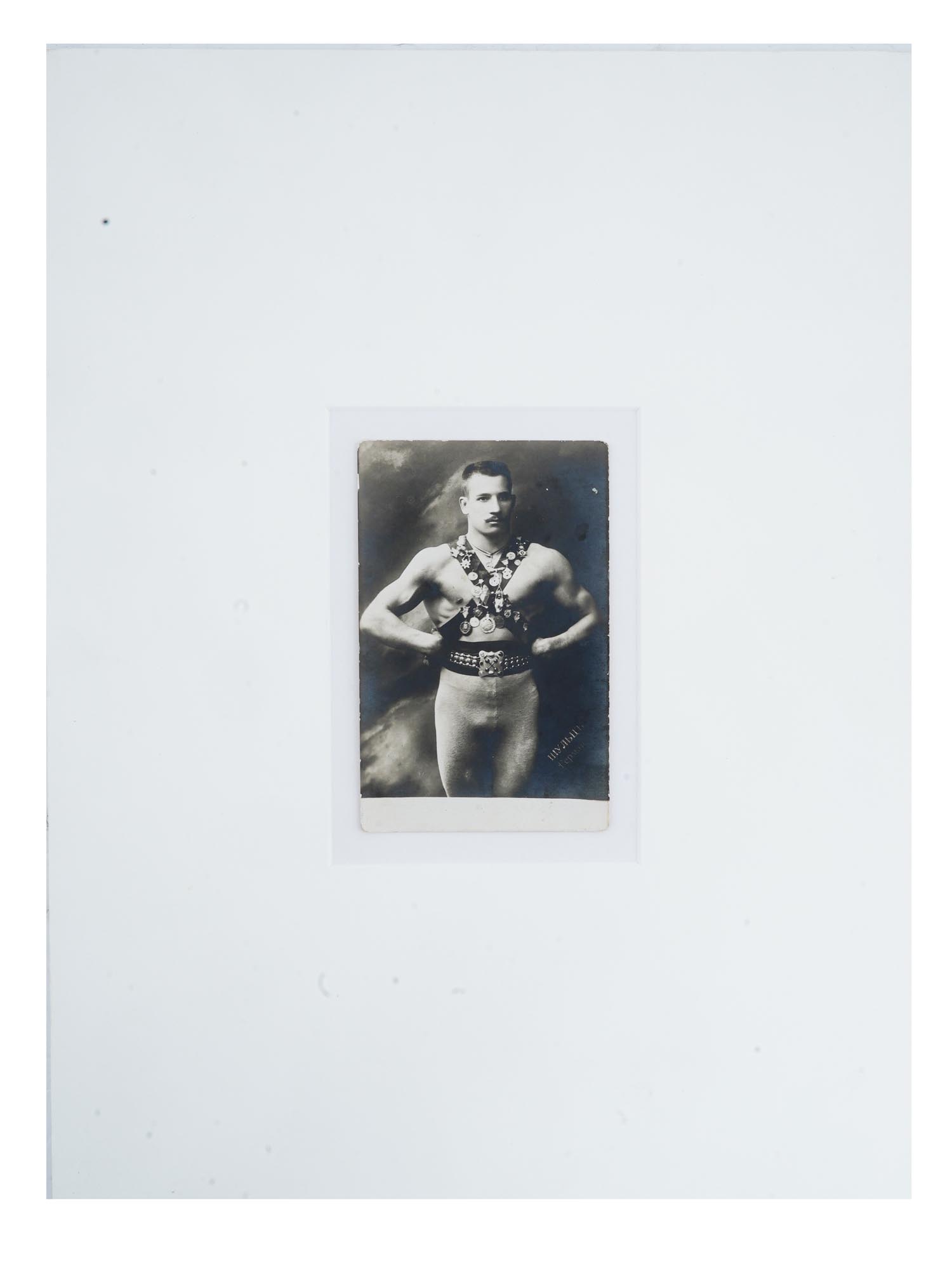 ANTIQUE RUSSIAN PORTRAIT PHOTO OF SCHULZ WRESTLER PIC-0