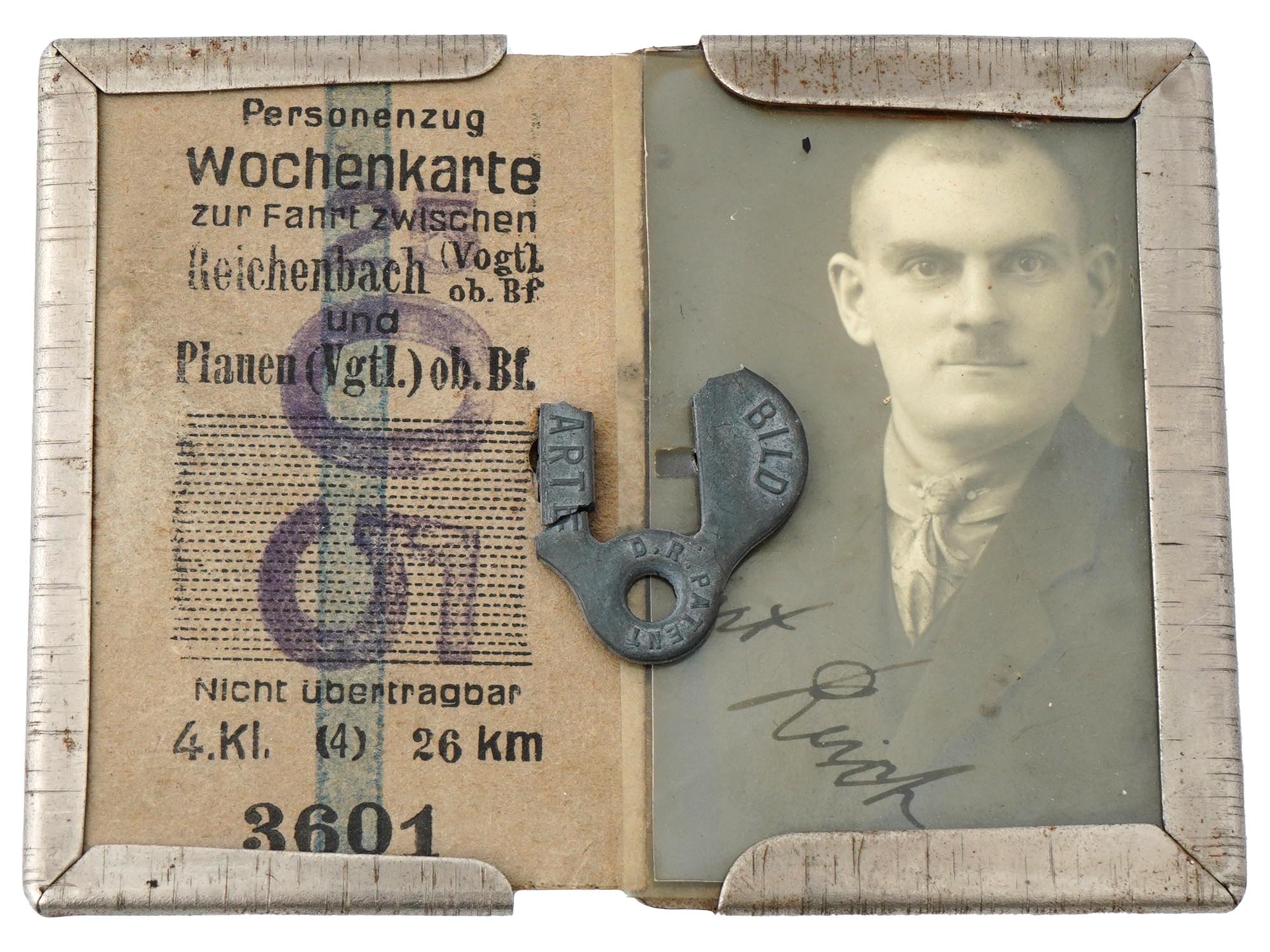 WWII ERA NAZI GERMAN WEEKLY TRAIN PASS WITH PHOTO PIC-0