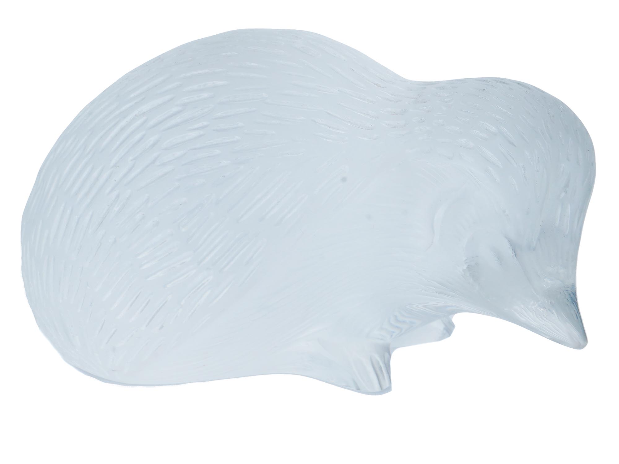 LALIQUE MANNER HEDGEHOG GLASS FIGURAL PAPERWEIGHT PIC-0