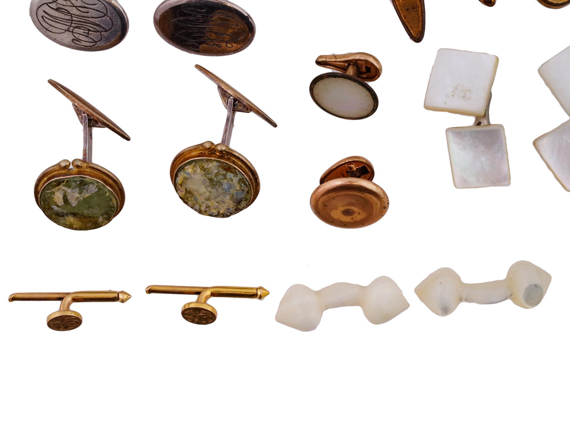 LARGE COLLECTION OF EARLY 20TH C JEWELRY CUFF LINKS PIC-3